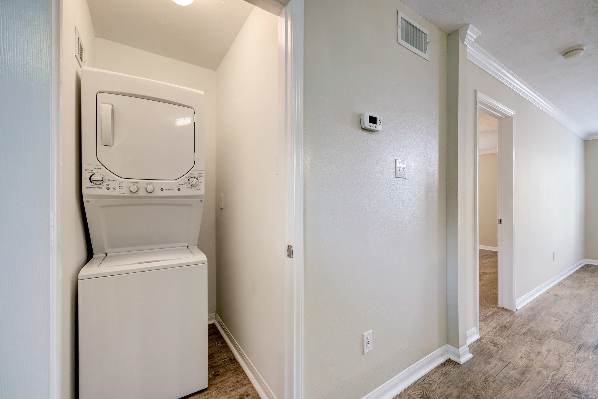 1222 Heights Boulevard 9 Property Photo 7