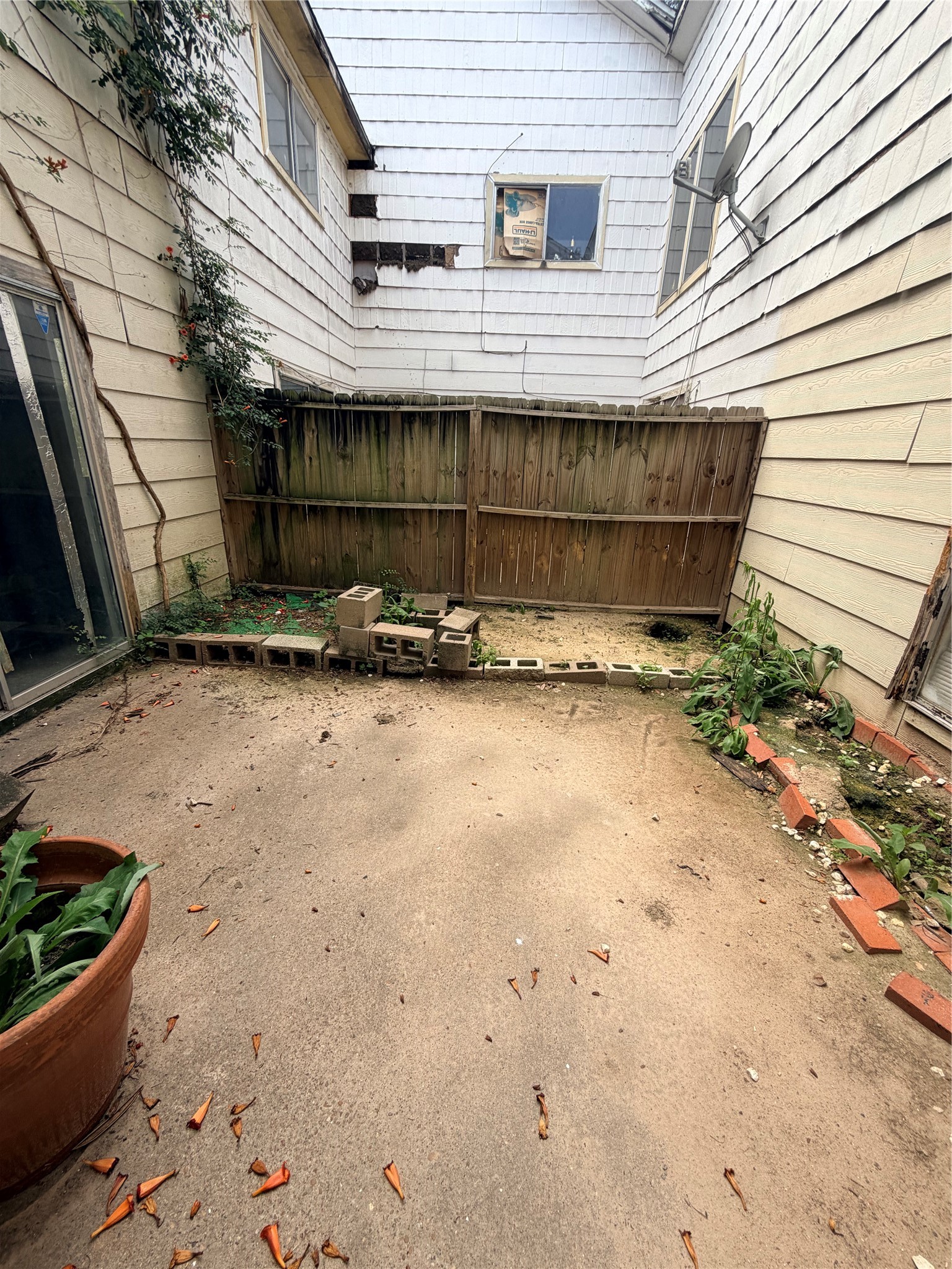 5602 Easthampton Drive B Property Photo 12
