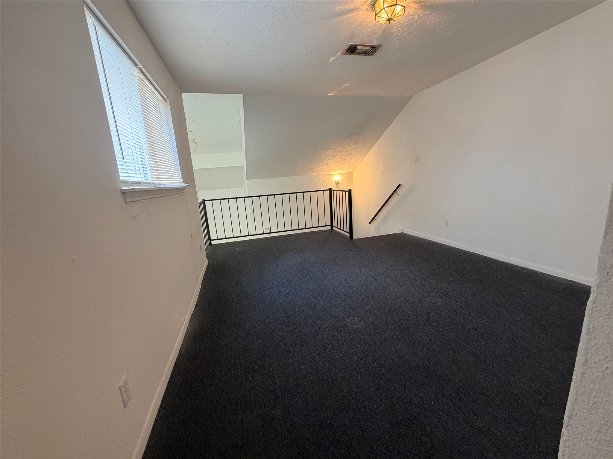 5602 Easthampton Drive B Property Photo 21