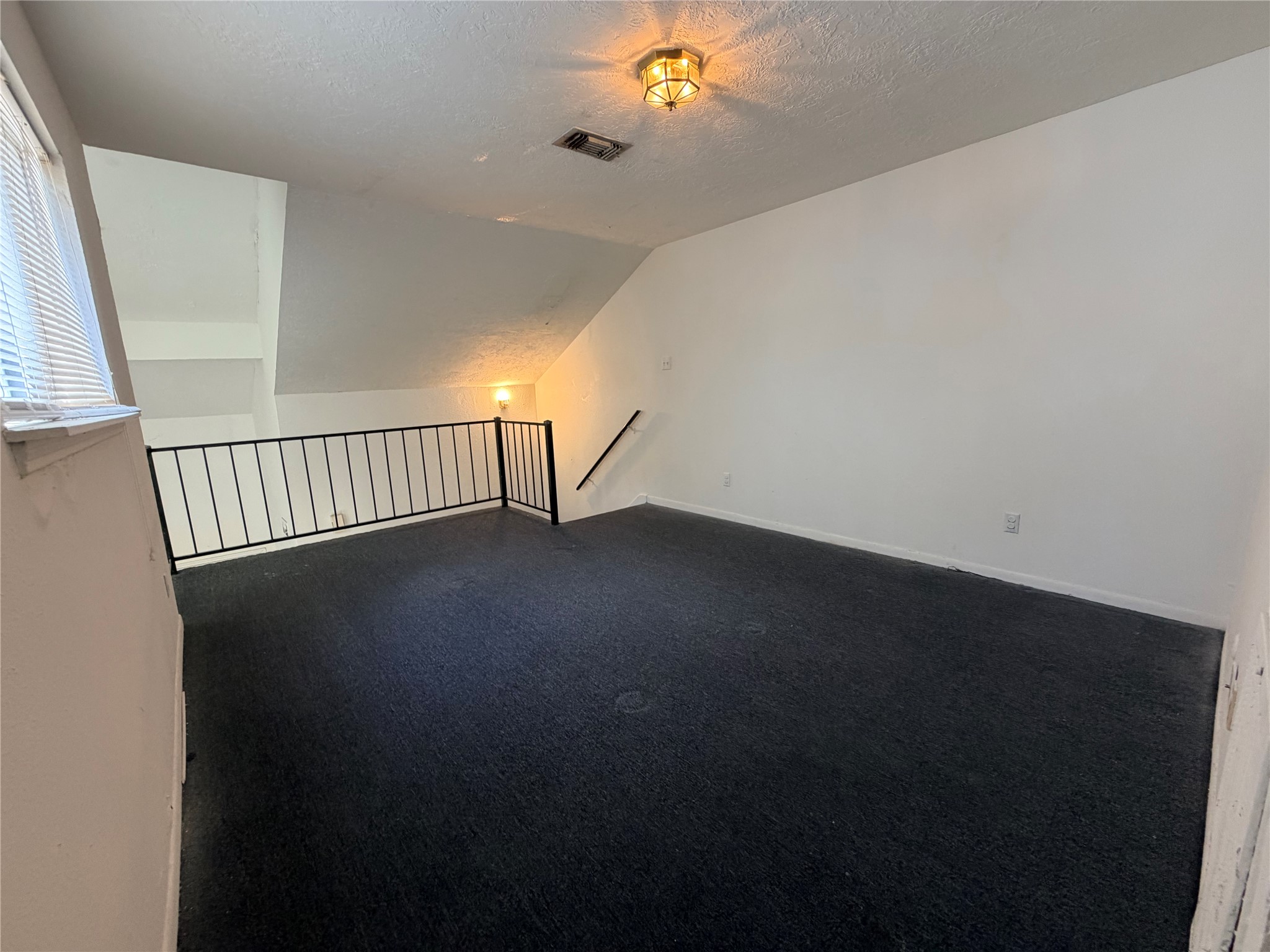 5602 Easthampton Drive B Property Photo 22