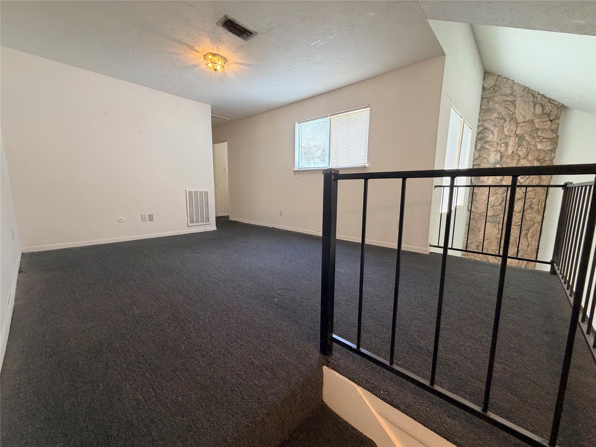 5602 Easthampton Drive B Property Photo 23