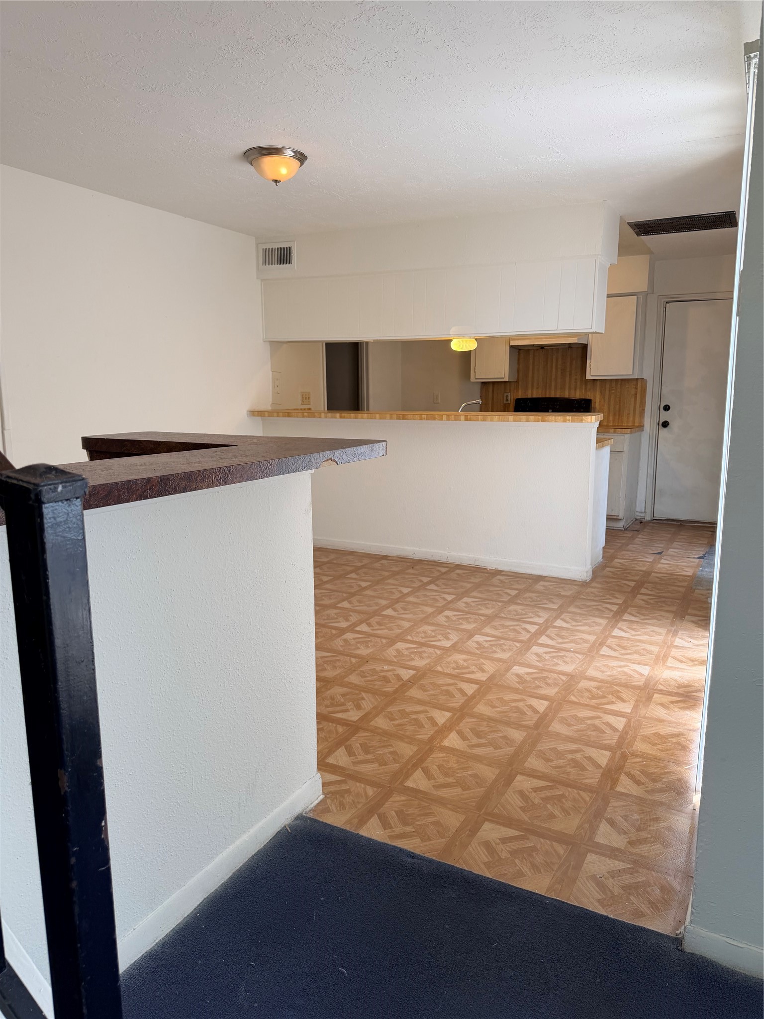 5602 Easthampton Drive B Property Photo 36