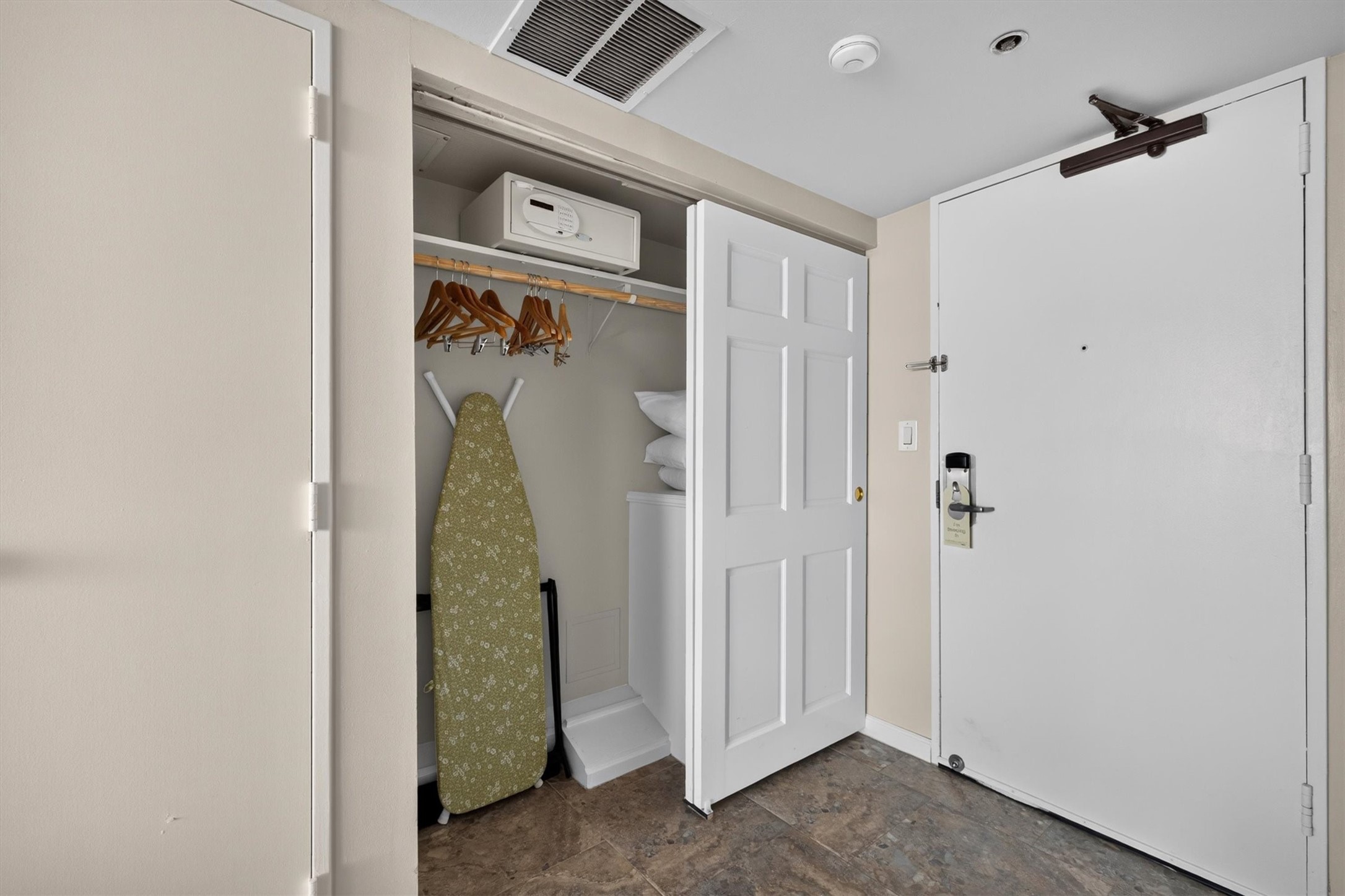 5220 Seawall Boulevard 737d Property Photo 20
