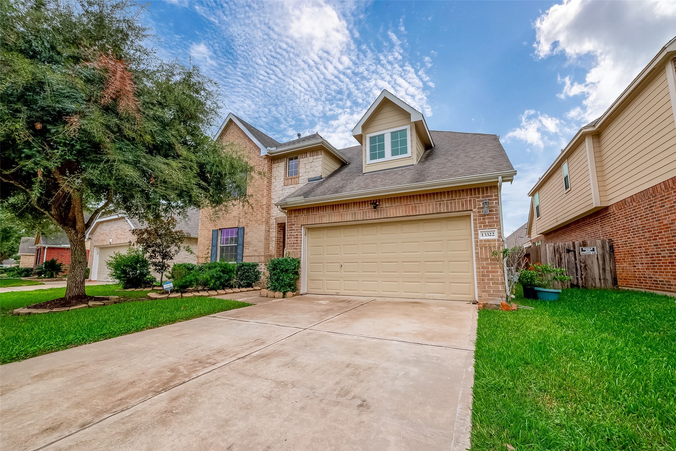13322 Mesquite Stone Lane Property Photo 1
