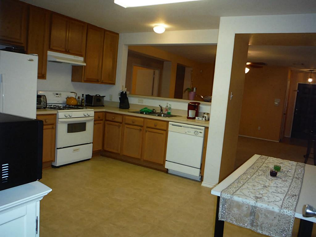 3142 Aspen Fair Trail Property Photo 4