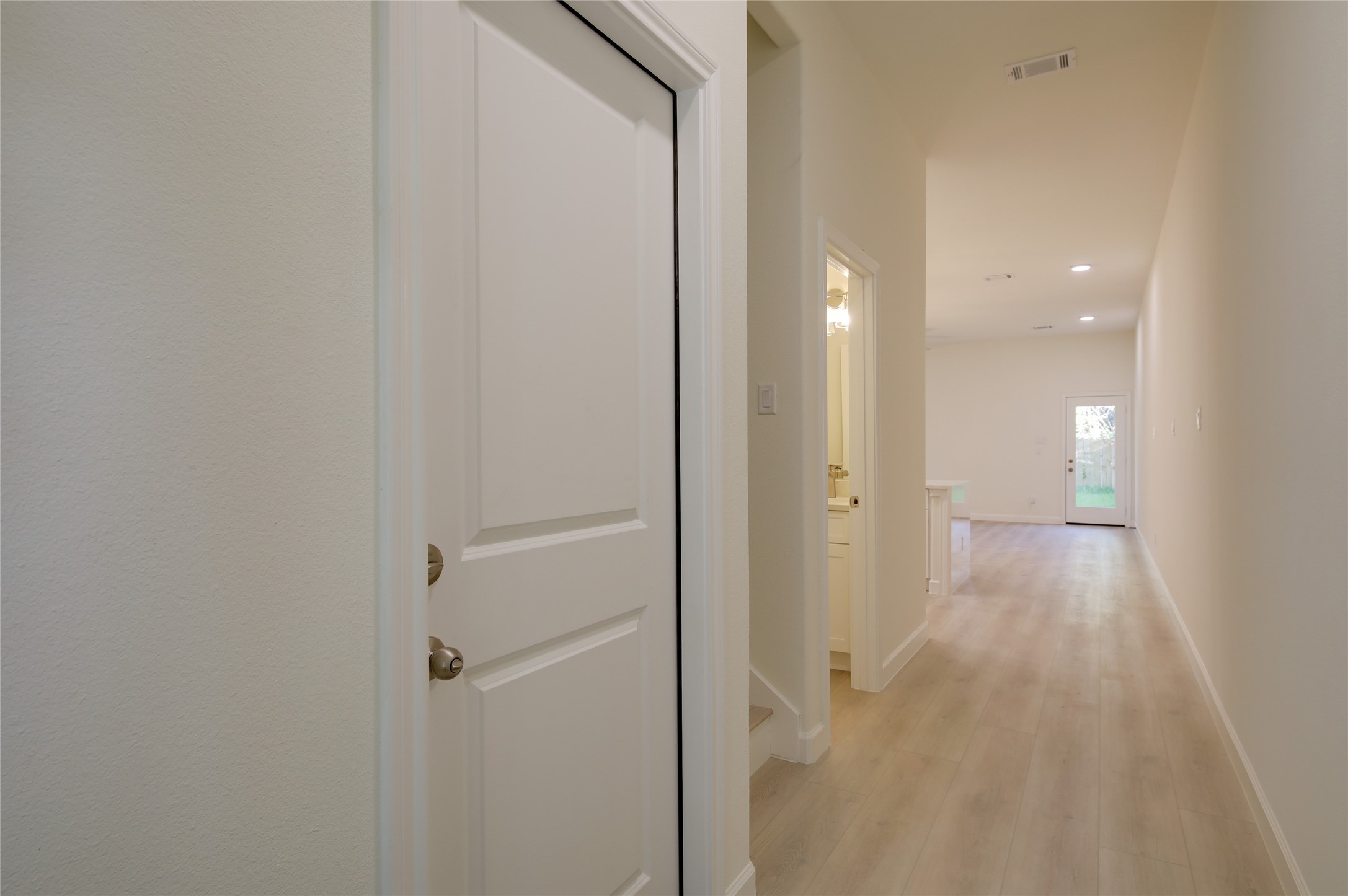 955 Ringold Street Property Photo 8