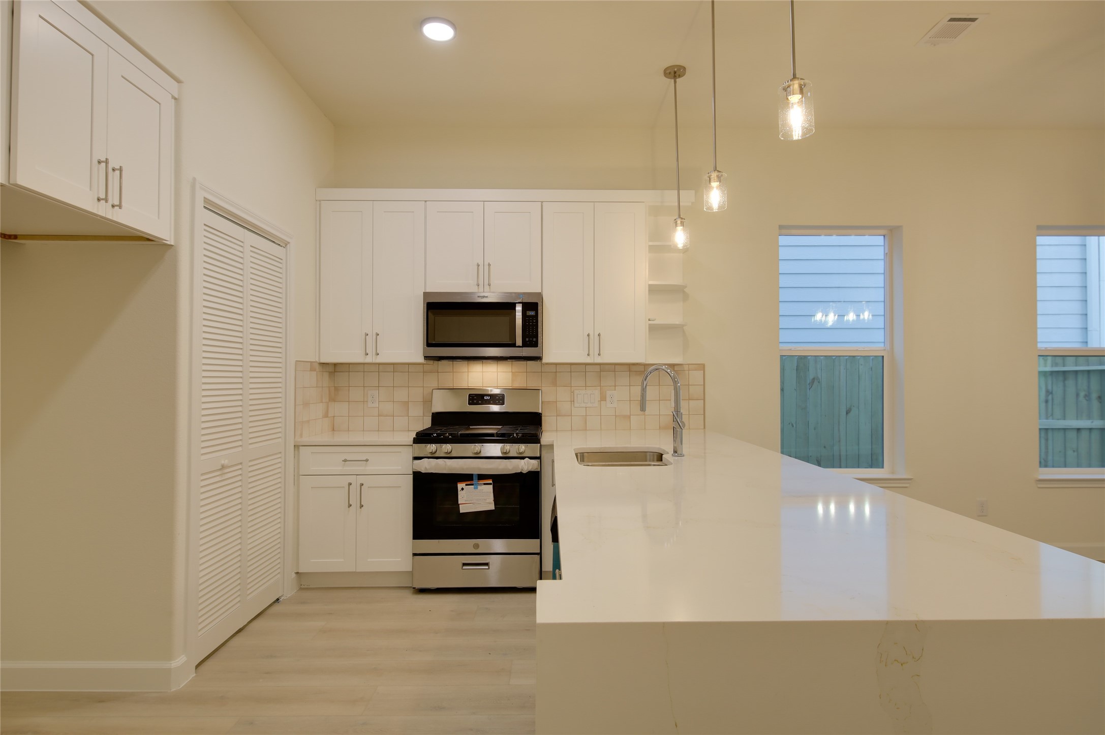955 Ringold Street Property Photo 11