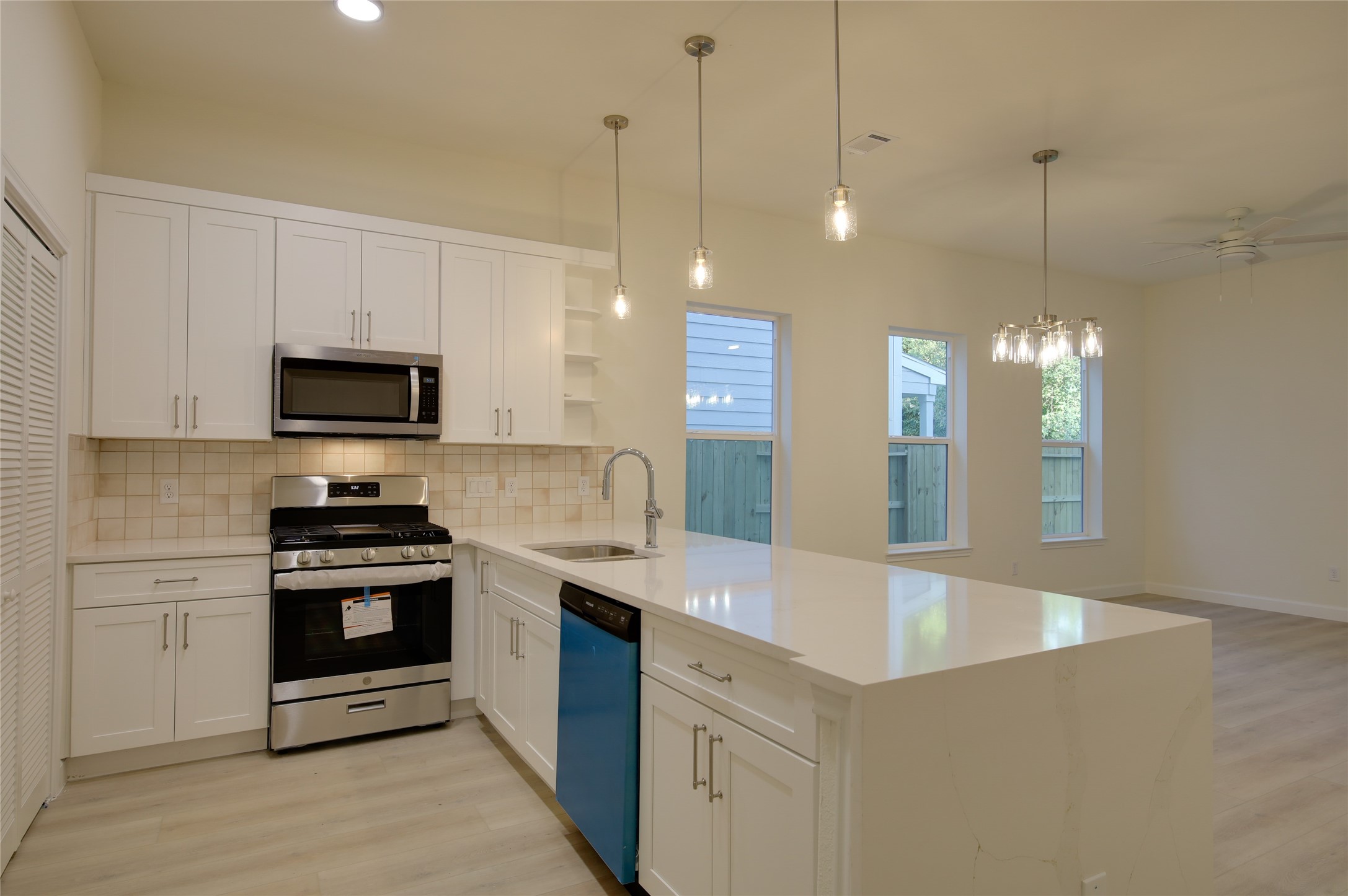 955 Ringold Street Property Photo 12