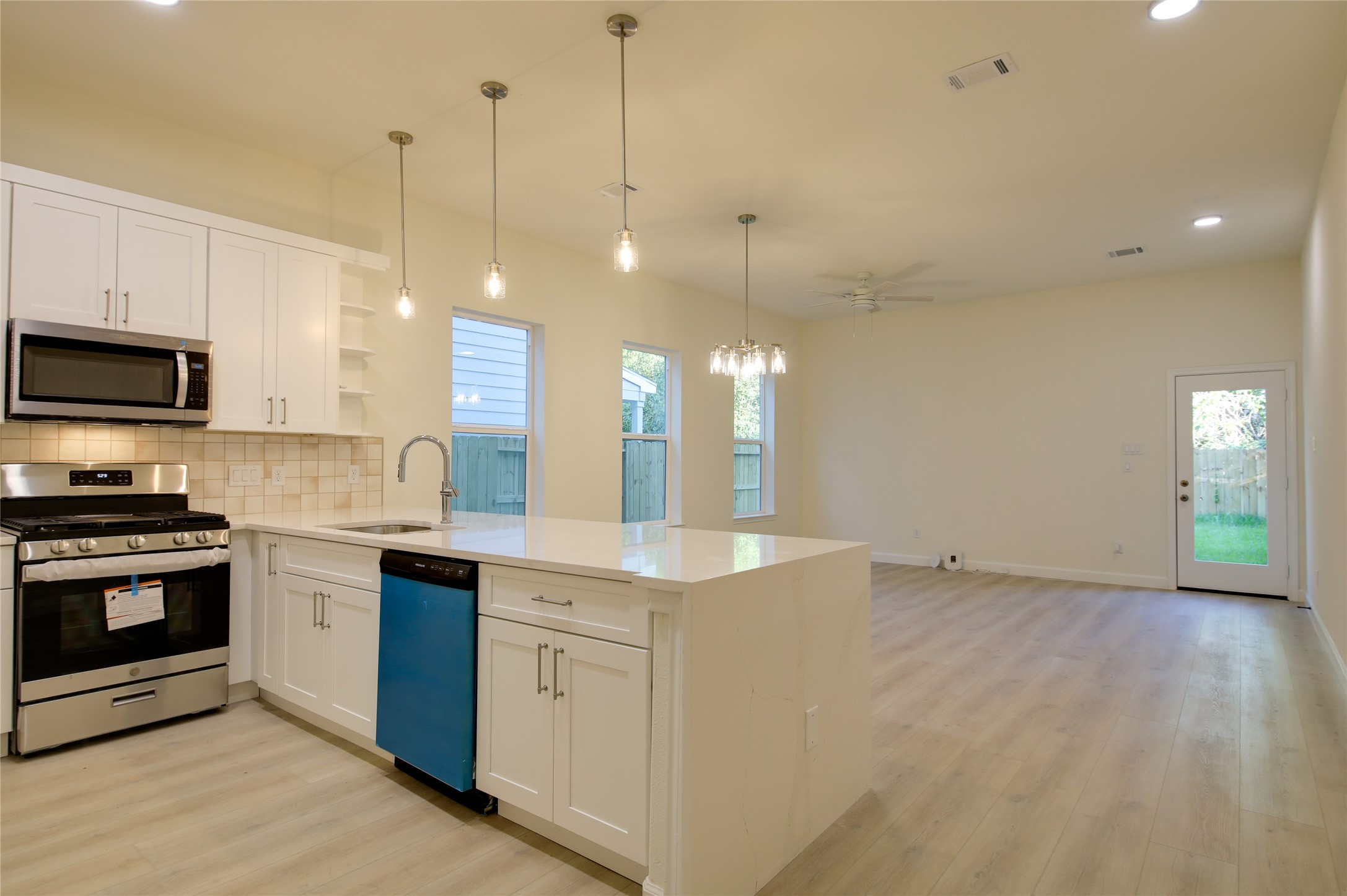 955 Ringold Street Property Photo 15