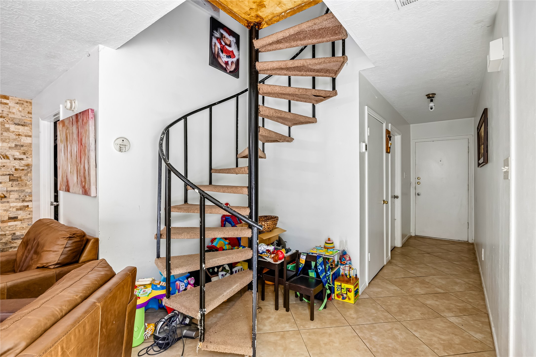 2091 Country Village Boulevard A Property Photo 3