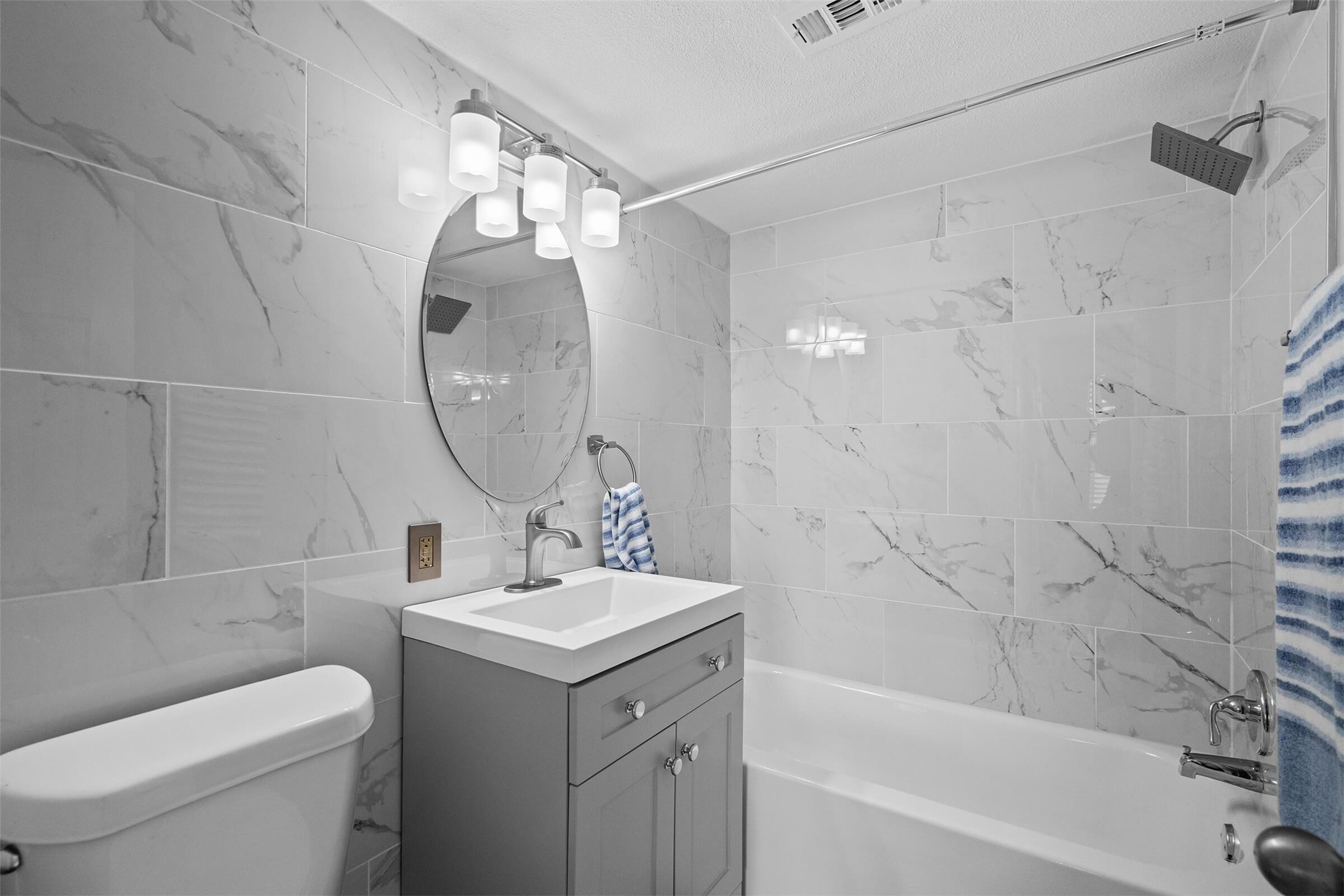 8100 Seawall Boulevard A Property Photo 8