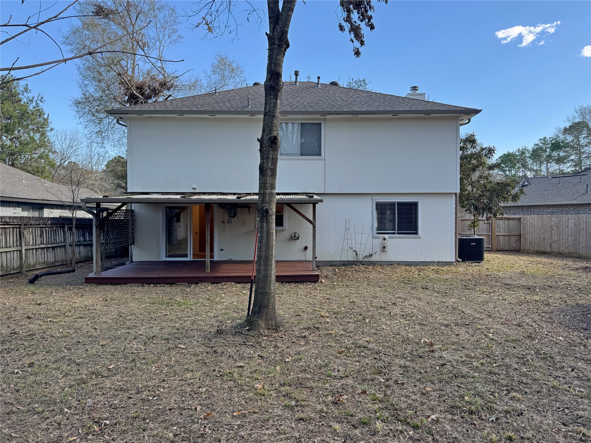 18374 Pine Post Court Property Photo 2