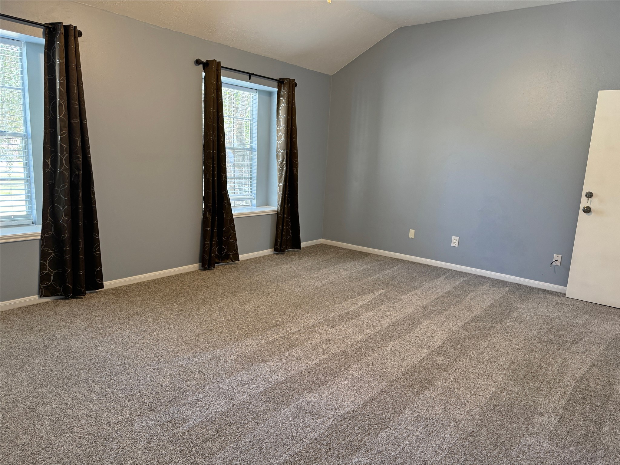 18374 Pine Post Court Property Photo 12