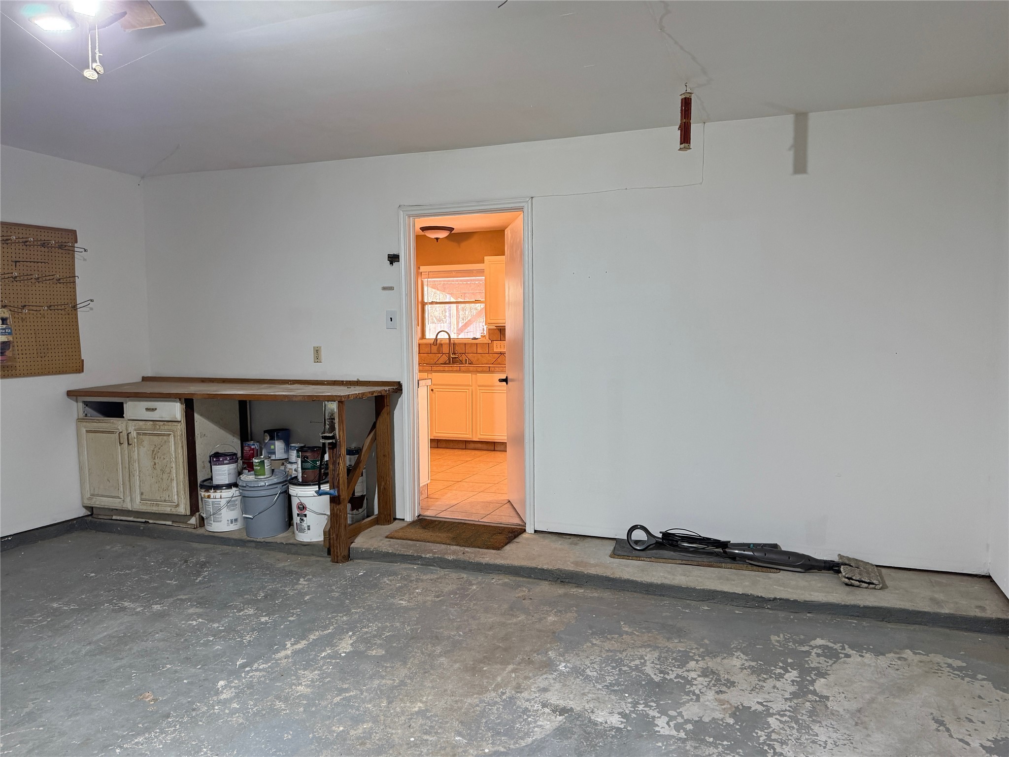 18374 Pine Post Court Property Photo 25