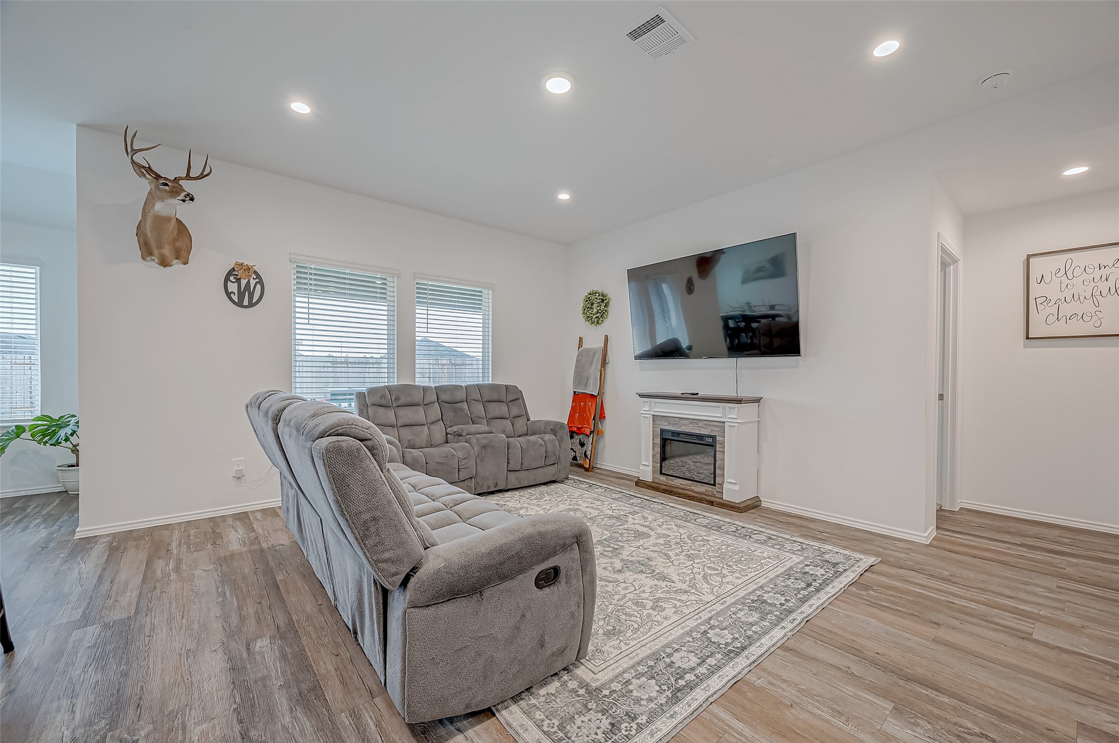 40603 Pine Spruce Lane Property Photo 7
