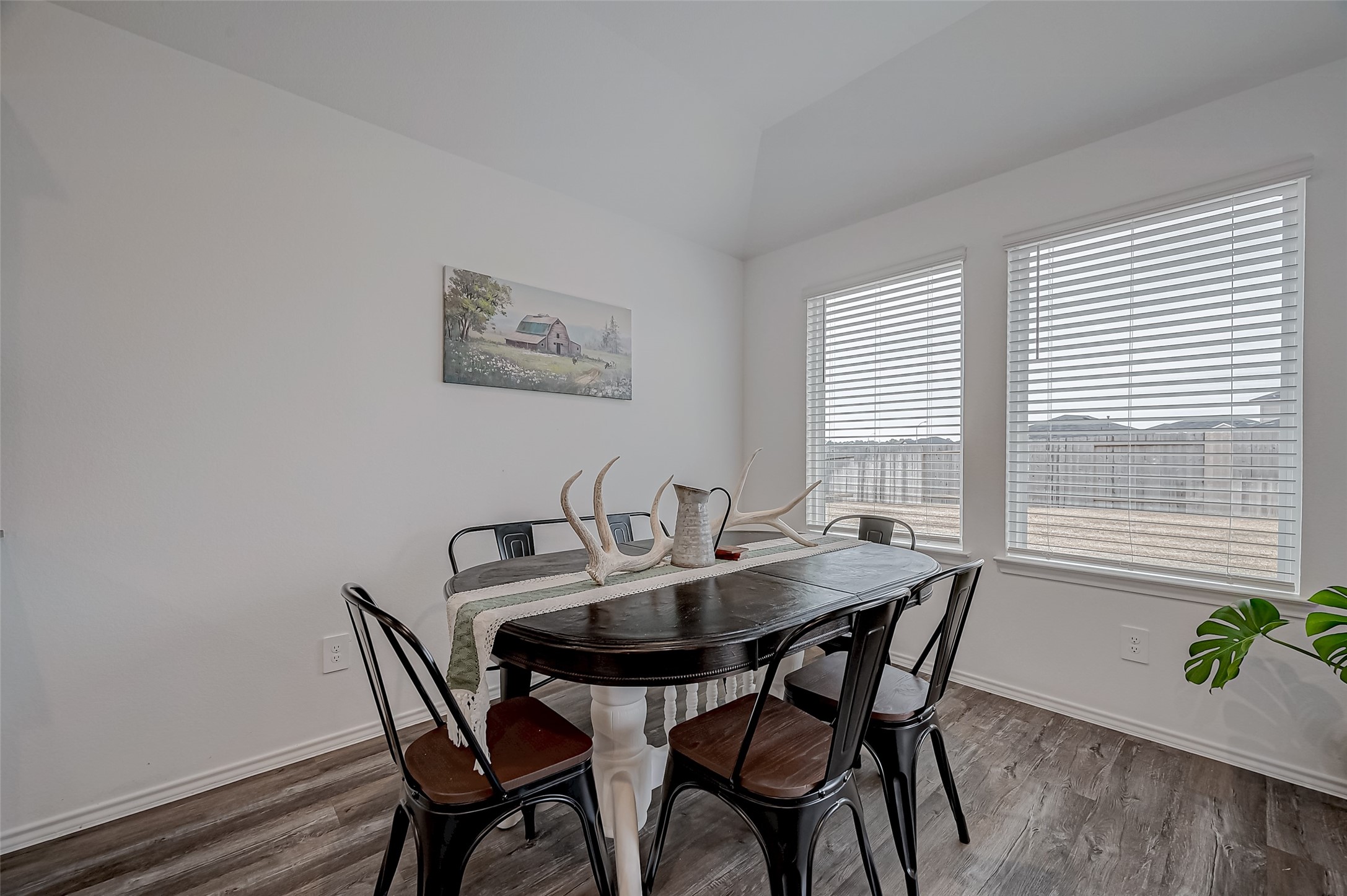 40603 Pine Spruce Lane Property Photo 15