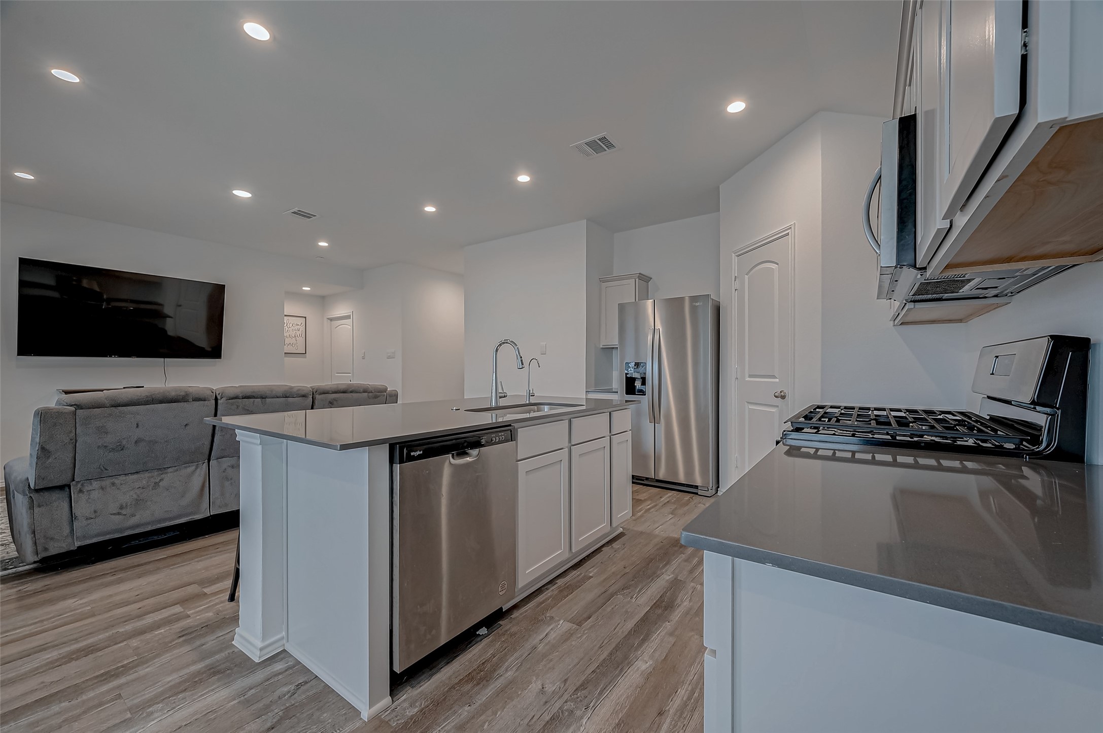 40603 Pine Spruce Lane Property Photo 16