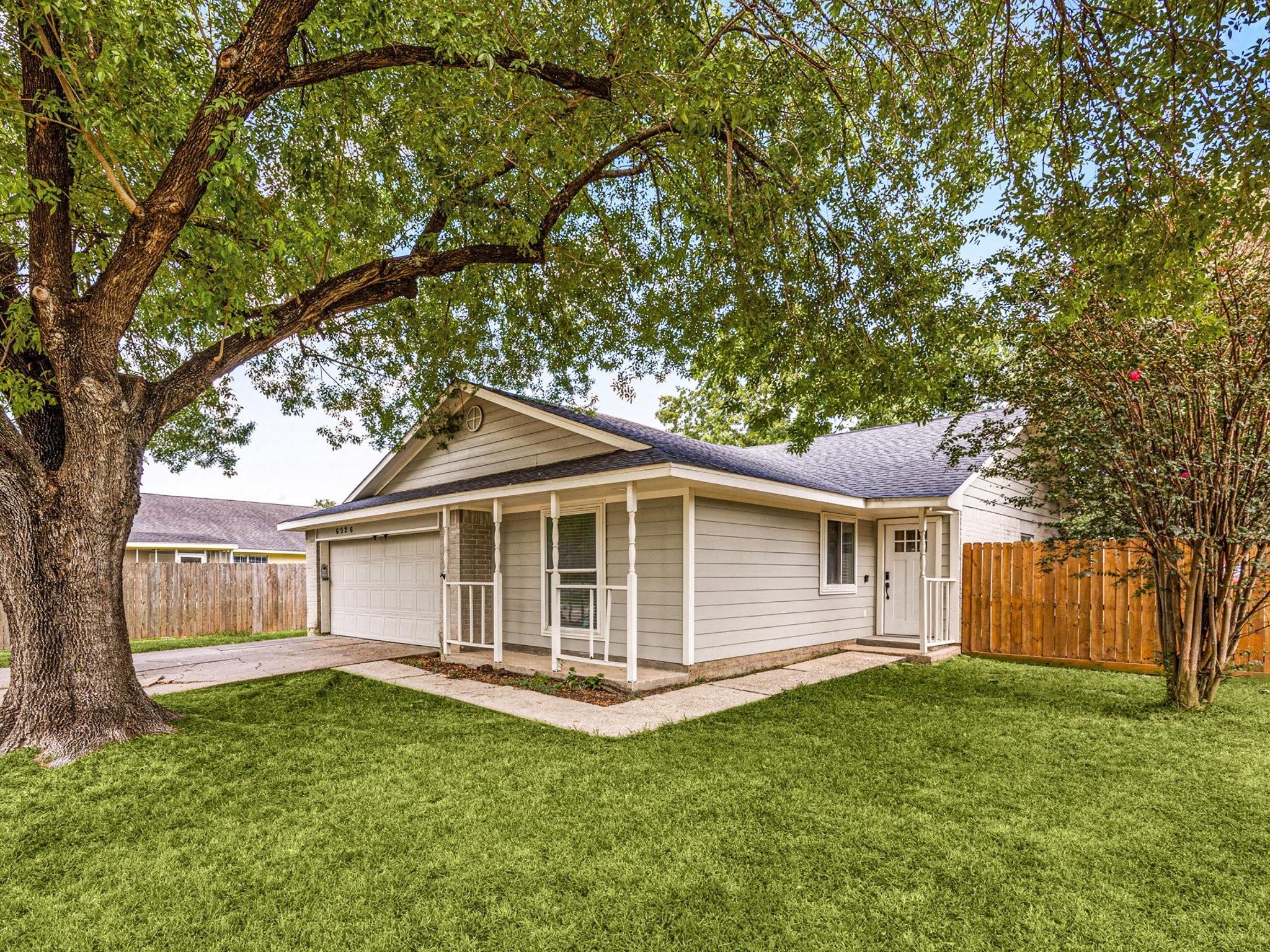 6526 Turtlewood Street Property Photo 4