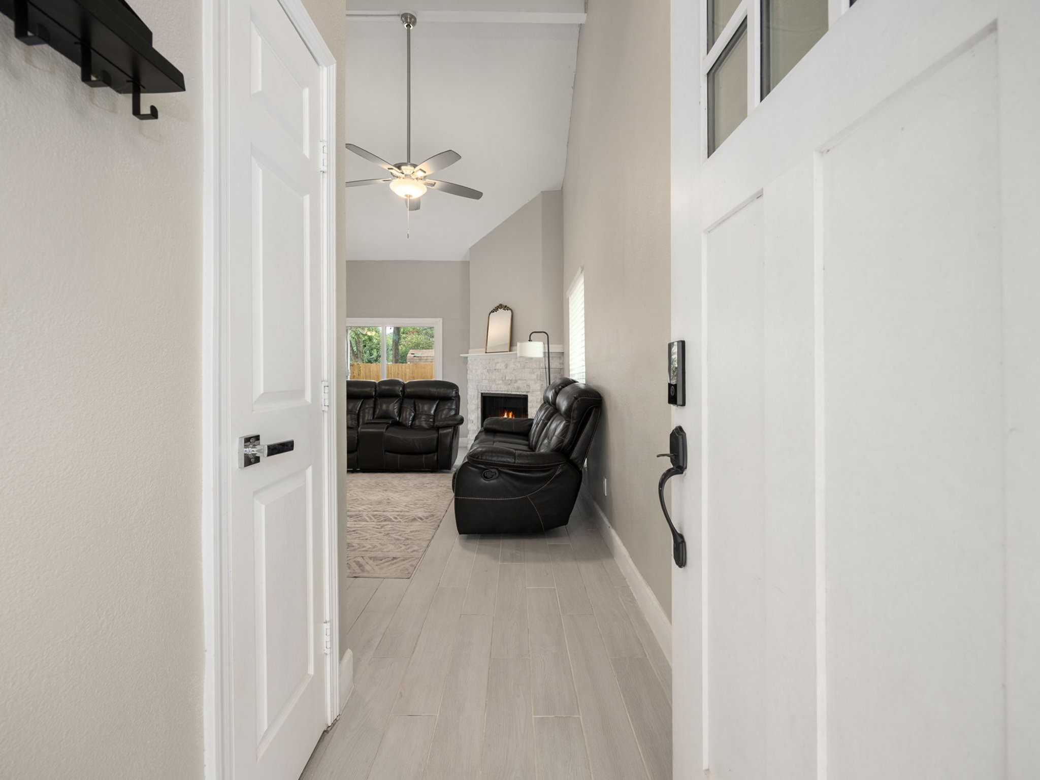 6526 Turtlewood Street Property Photo 9
