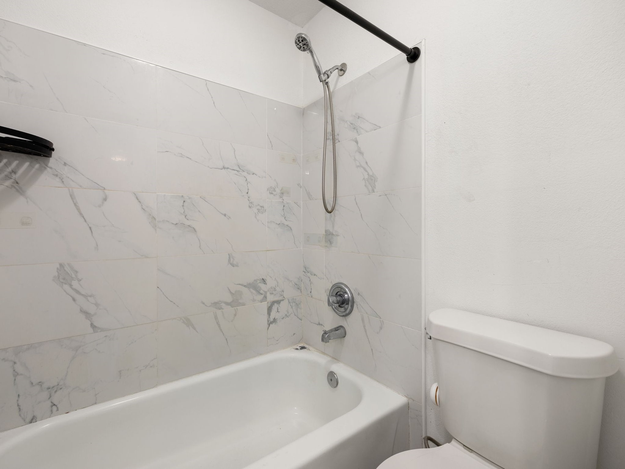 6526 Turtlewood Street Property Photo 28