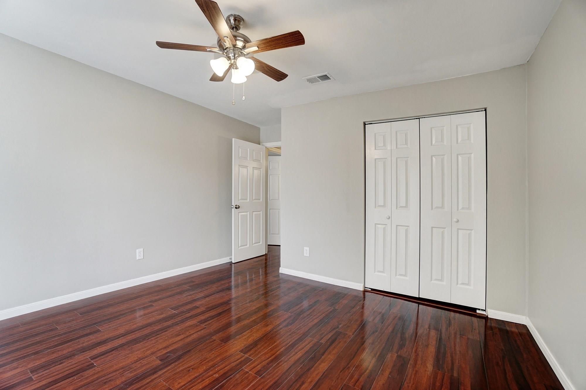 1833 Country Village Boulevard Property Photo 18