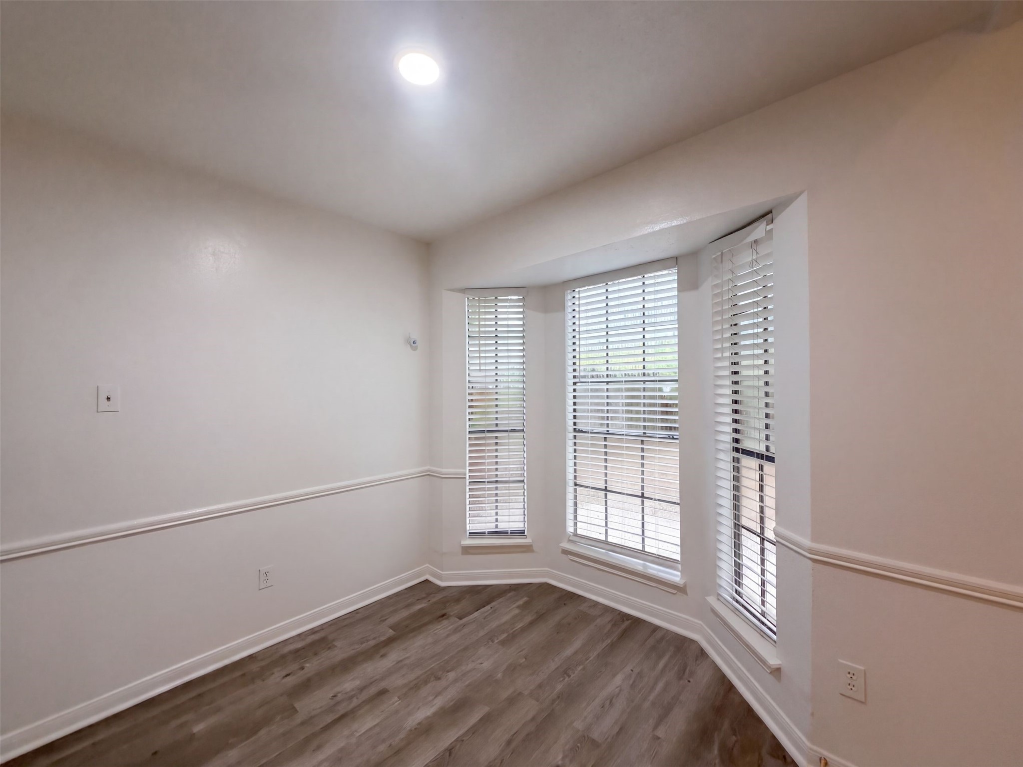 3714 Saint William Lane Property Photo 6