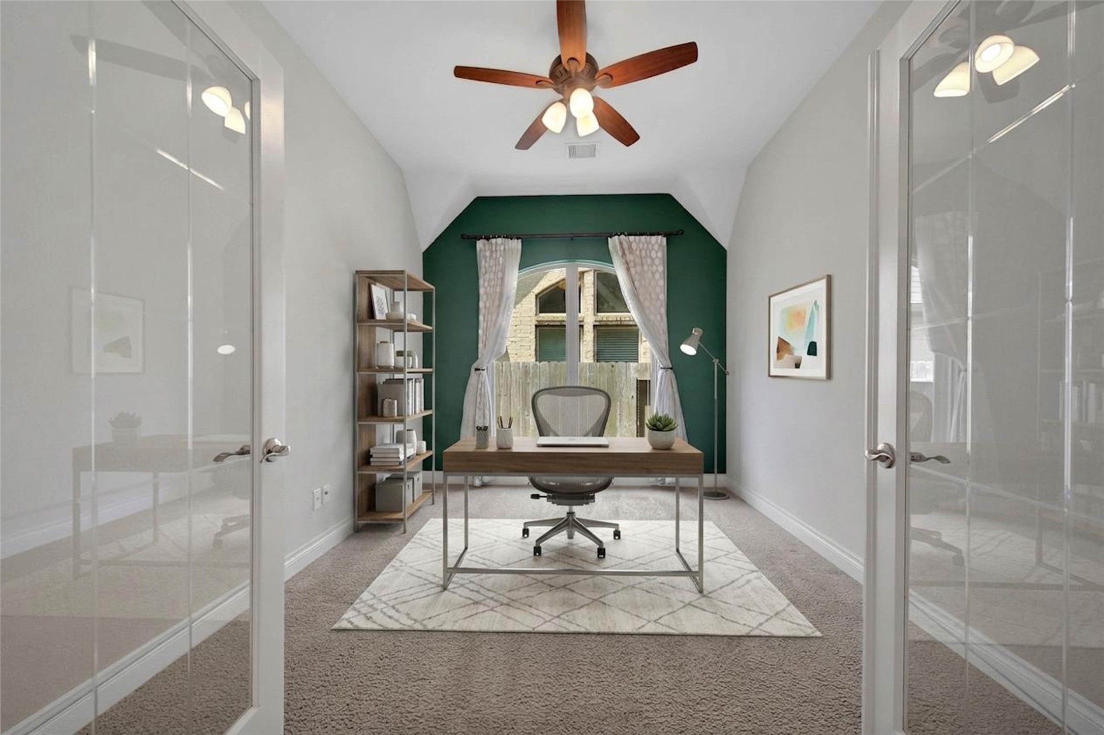 13314 Lazy River Lane Property Photo 5