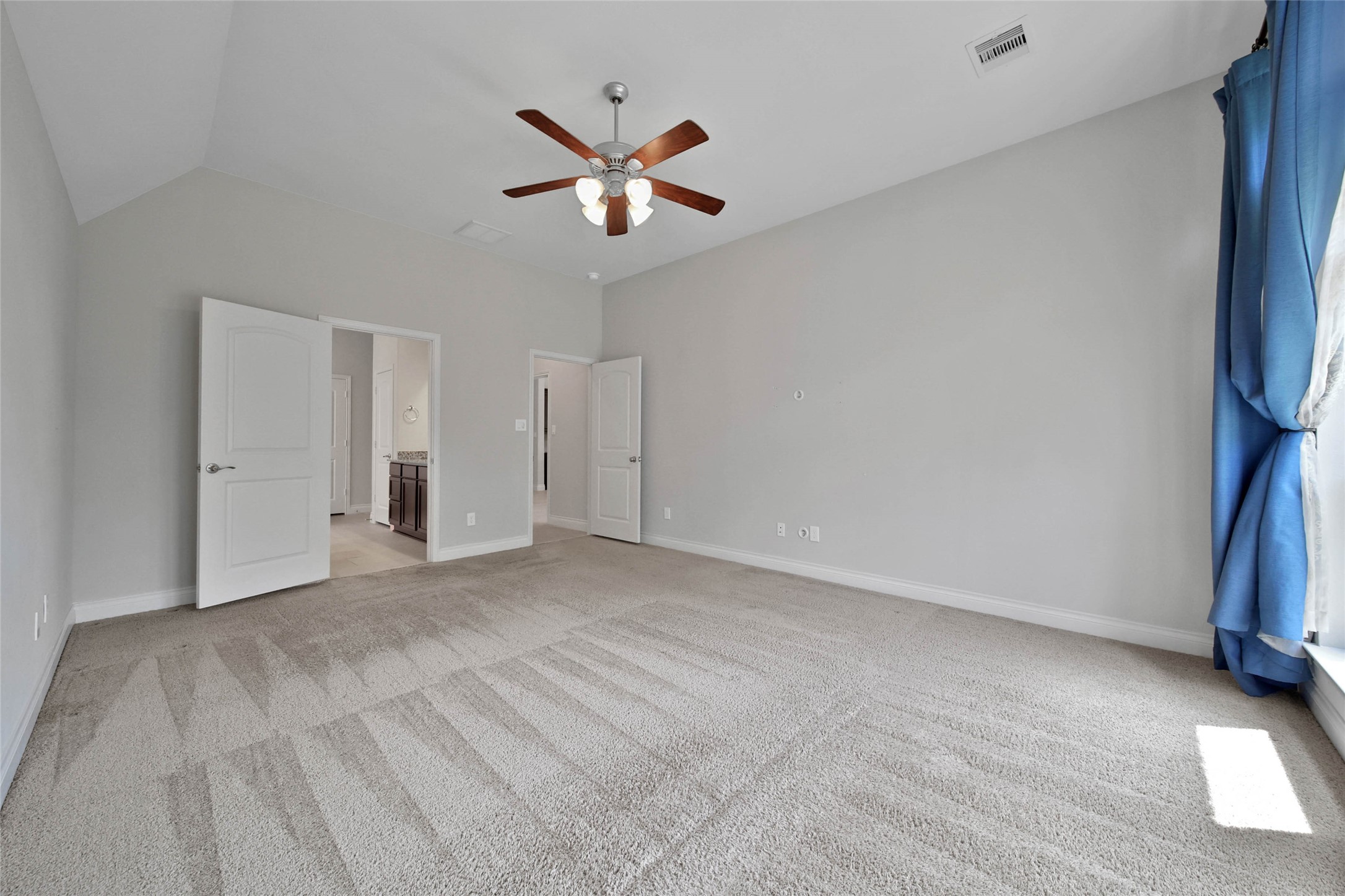 13314 Lazy River Lane Property Photo 19