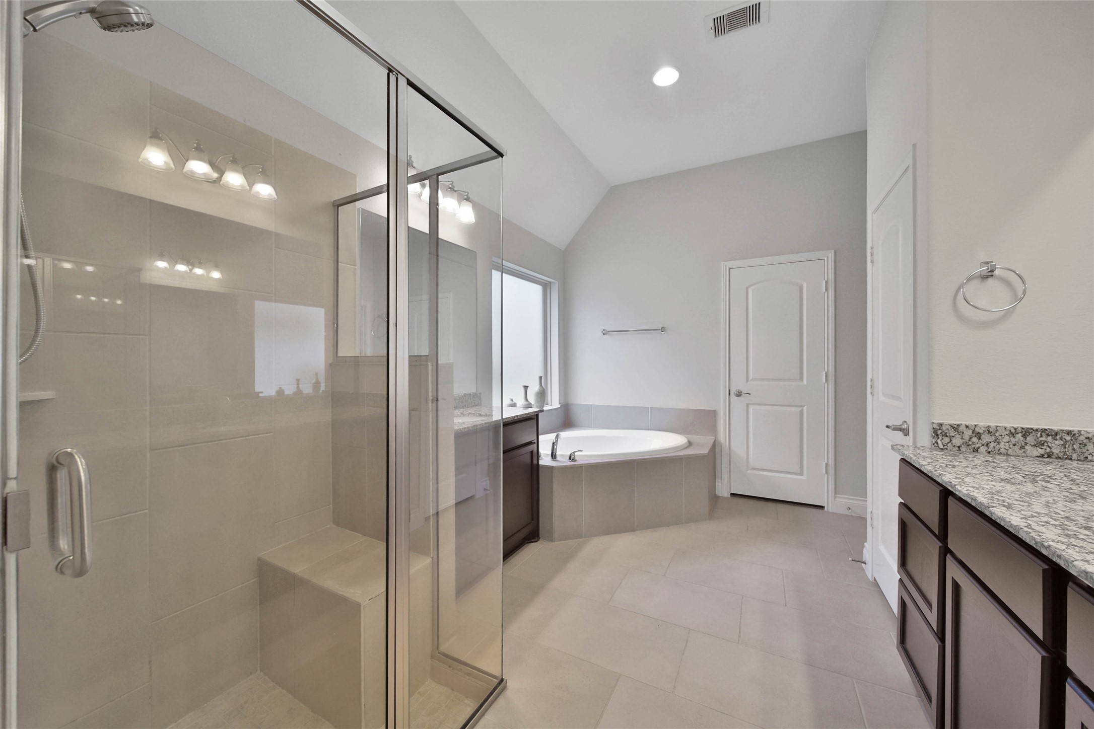 13314 Lazy River Lane Property Photo 20