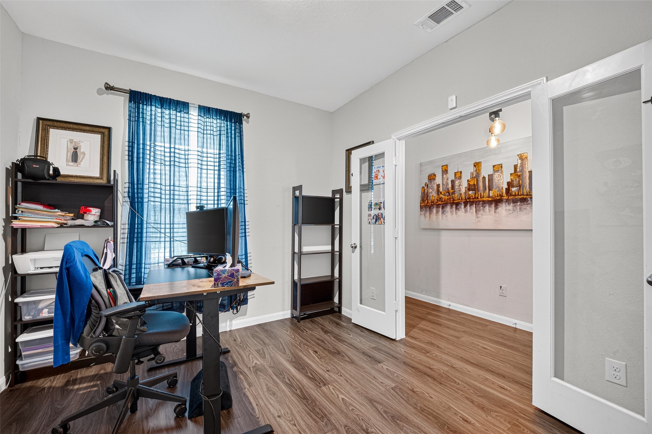 7031 Hobby Wind Ridge Drive Property Photo 8