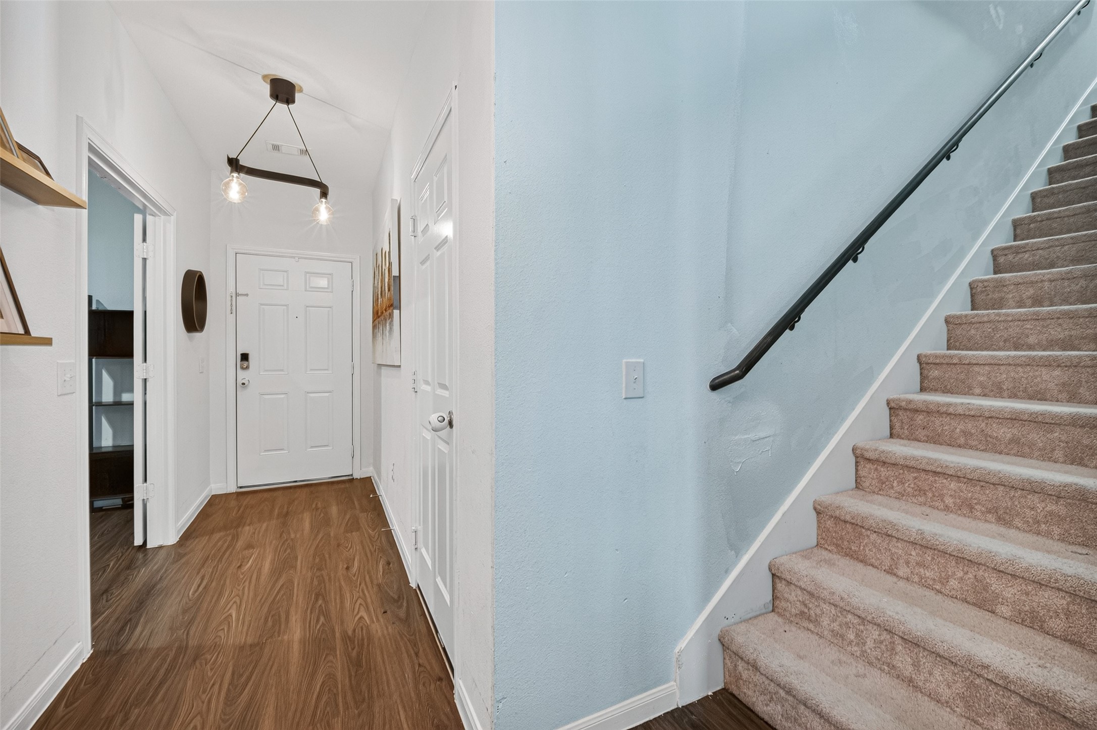 7031 Hobby Wind Ridge Drive Property Photo 22