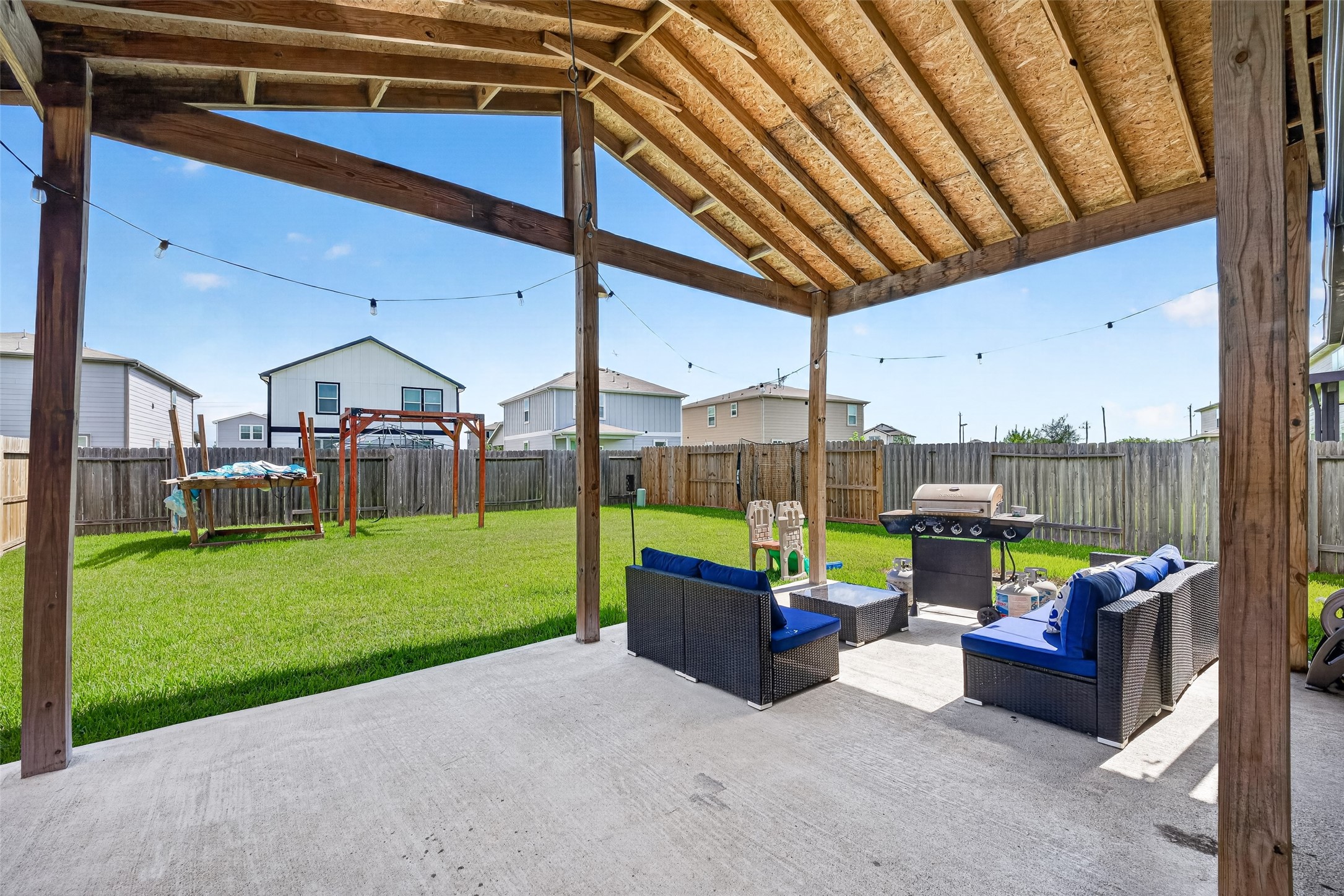 7031 Hobby Wind Ridge Drive Property Photo 43