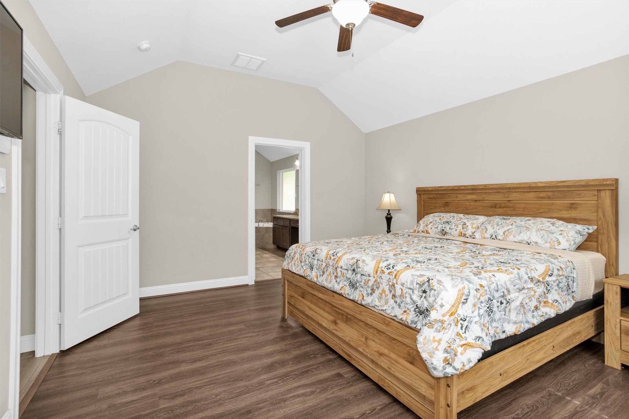 25075 Shady Oak Drive Property Photo 22
