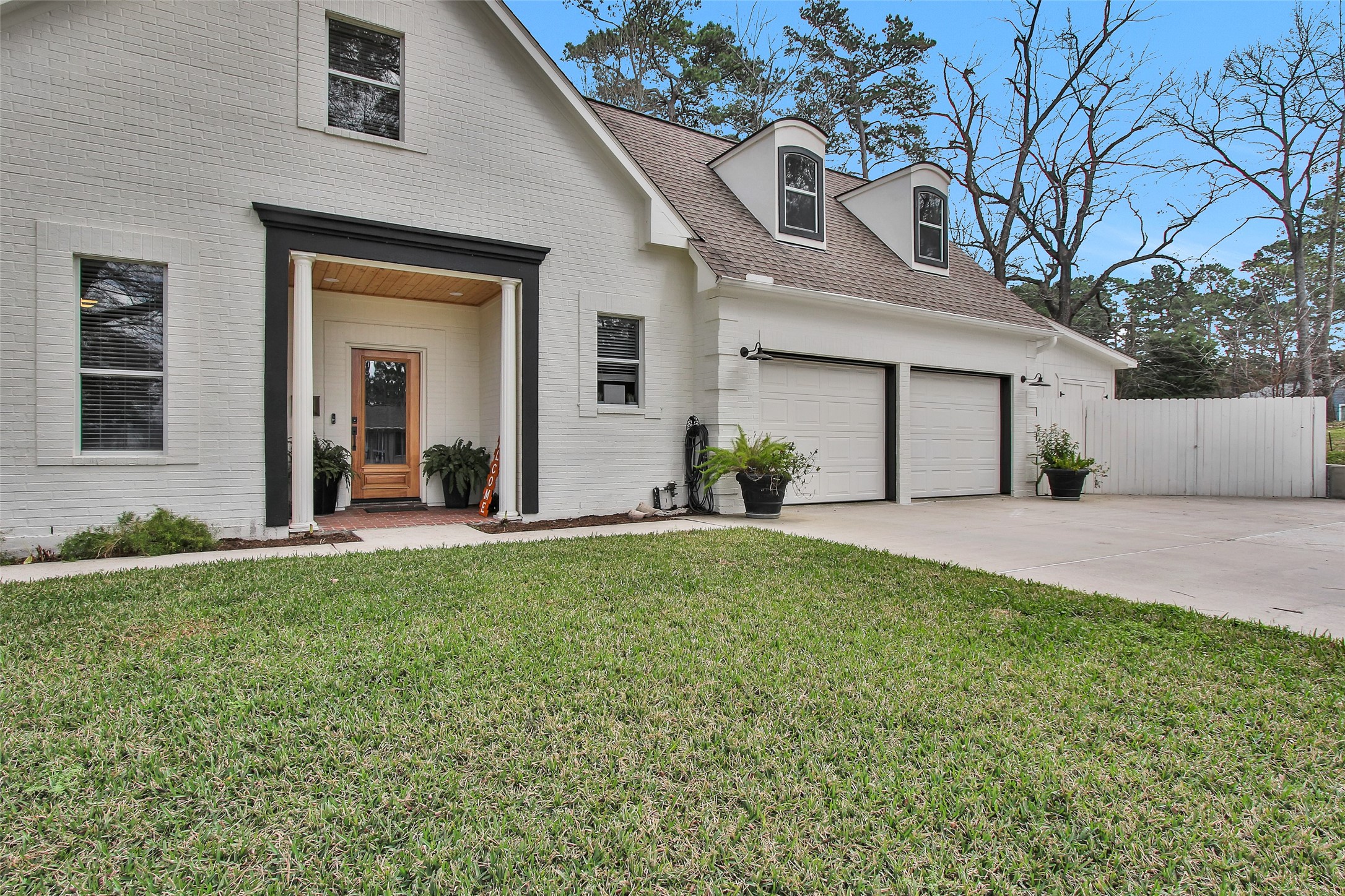 15724 Lakeway Drive Property Photo 39