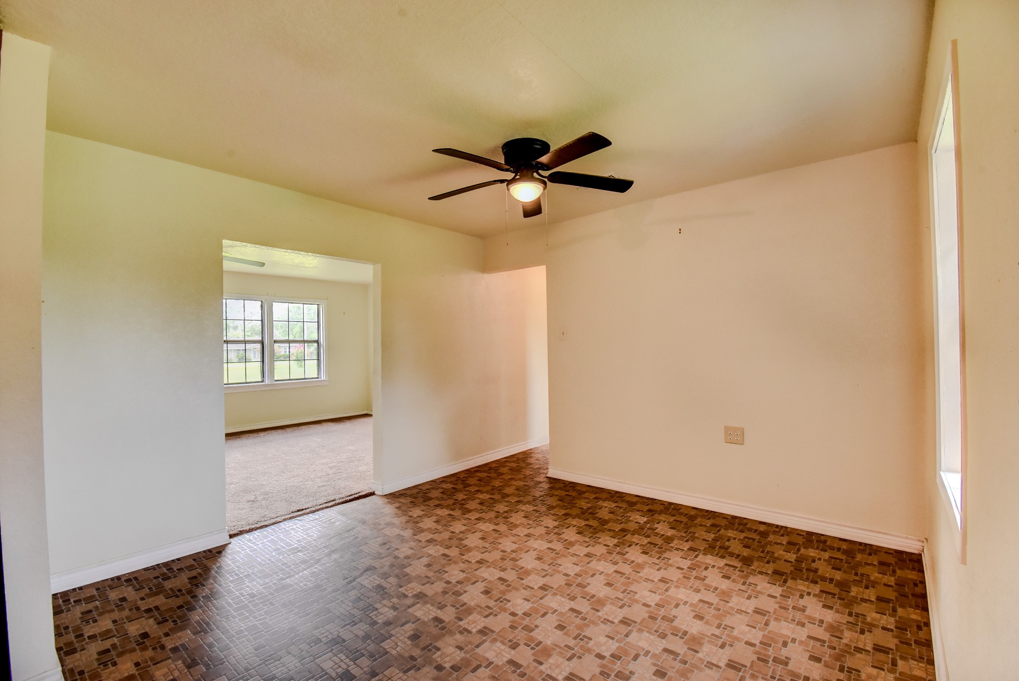 6615 Live Oak Drive Property Photo 12