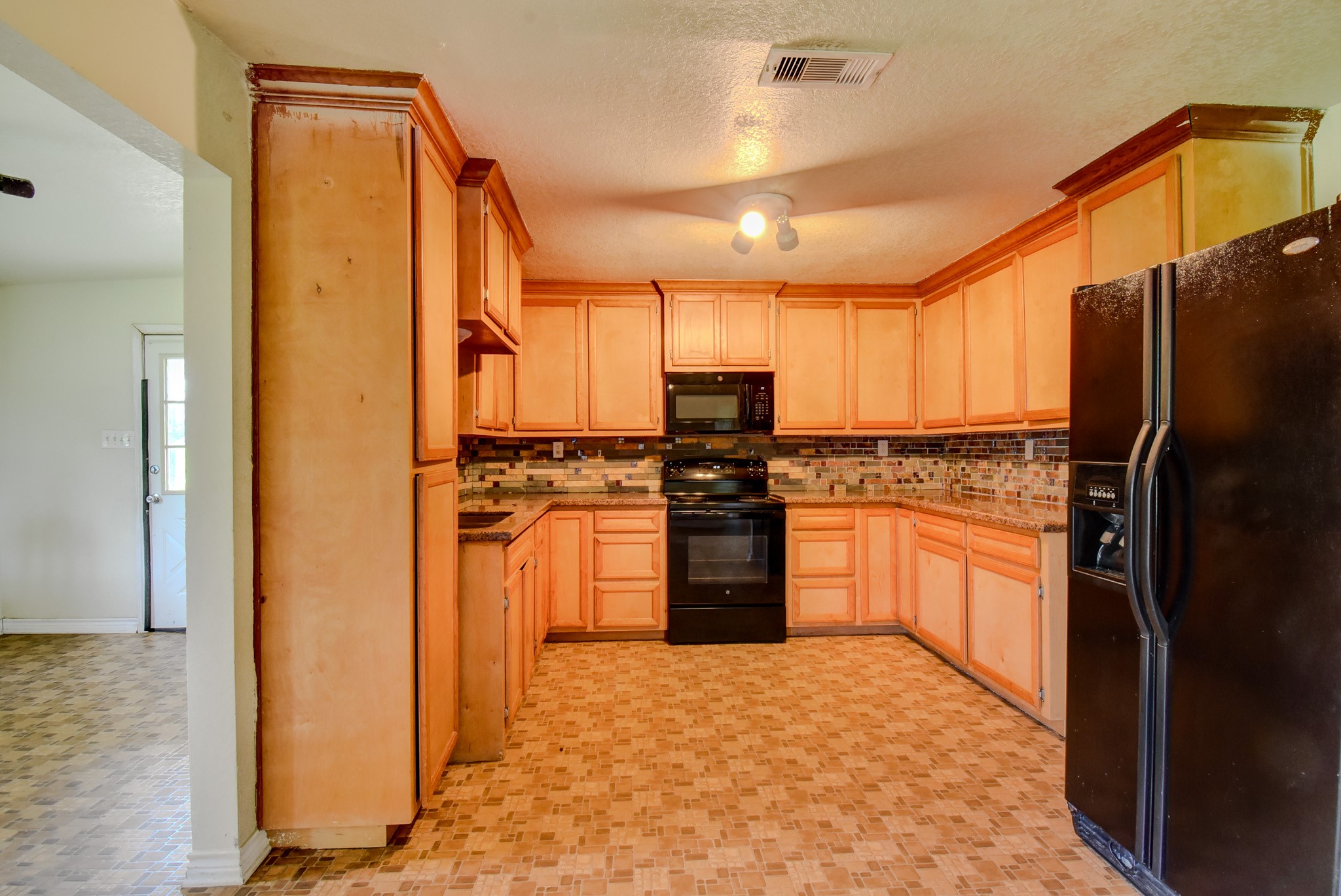 6615 Live Oak Drive Property Photo 14