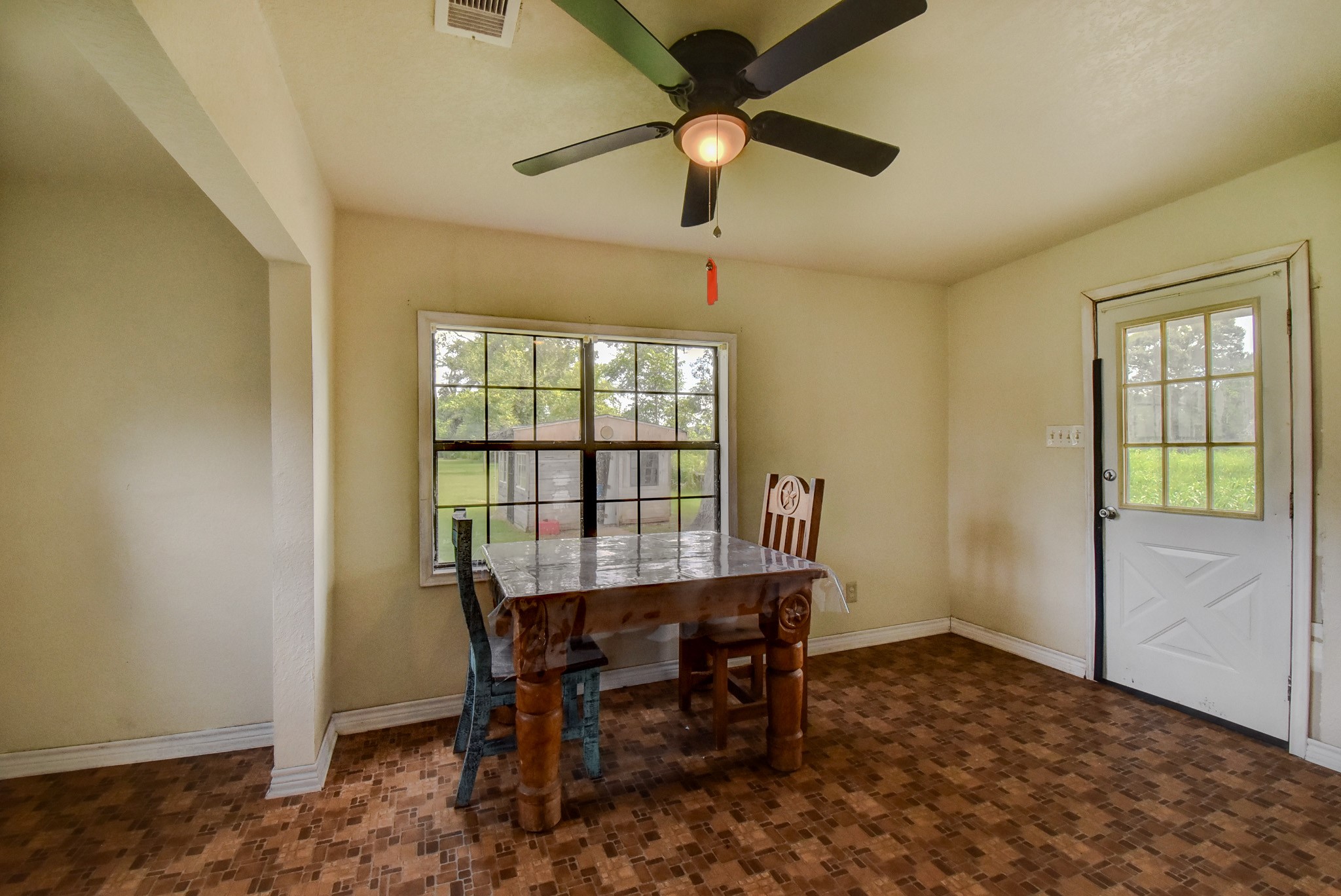 6615 Live Oak Drive Property Photo 15