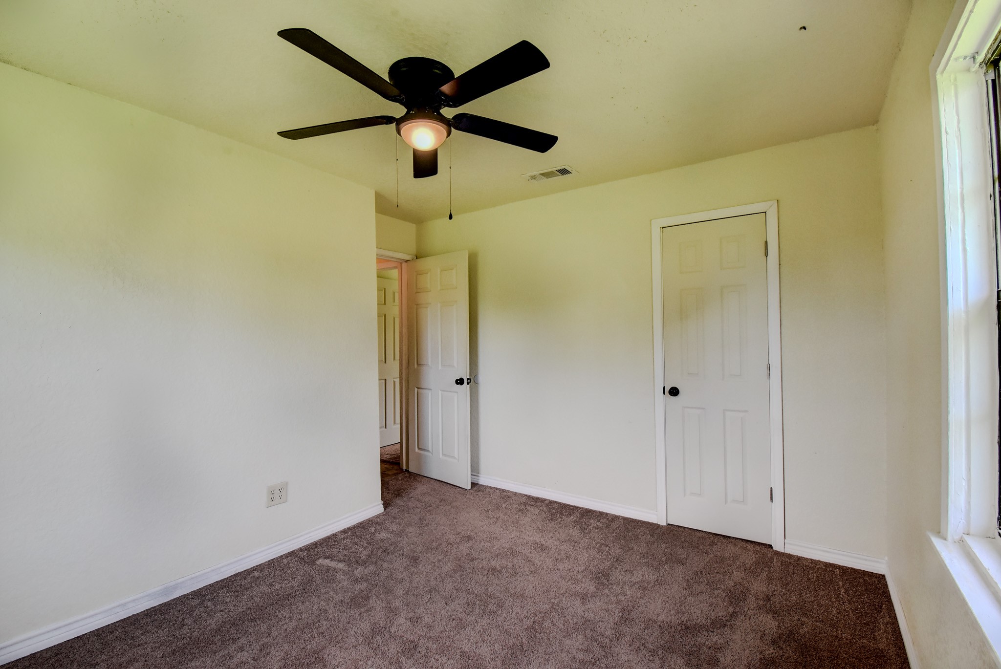 6615 Live Oak Drive Property Photo 21