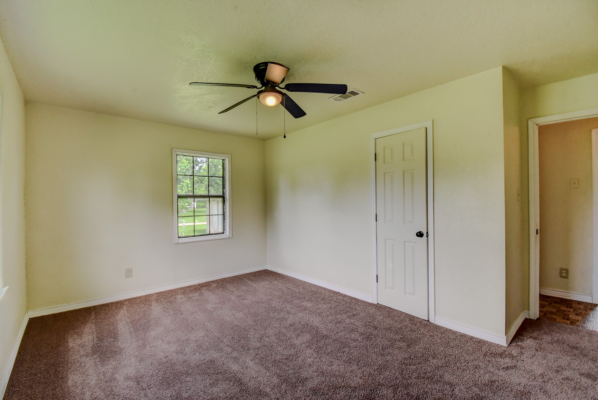 6615 Live Oak Drive Property Photo 27