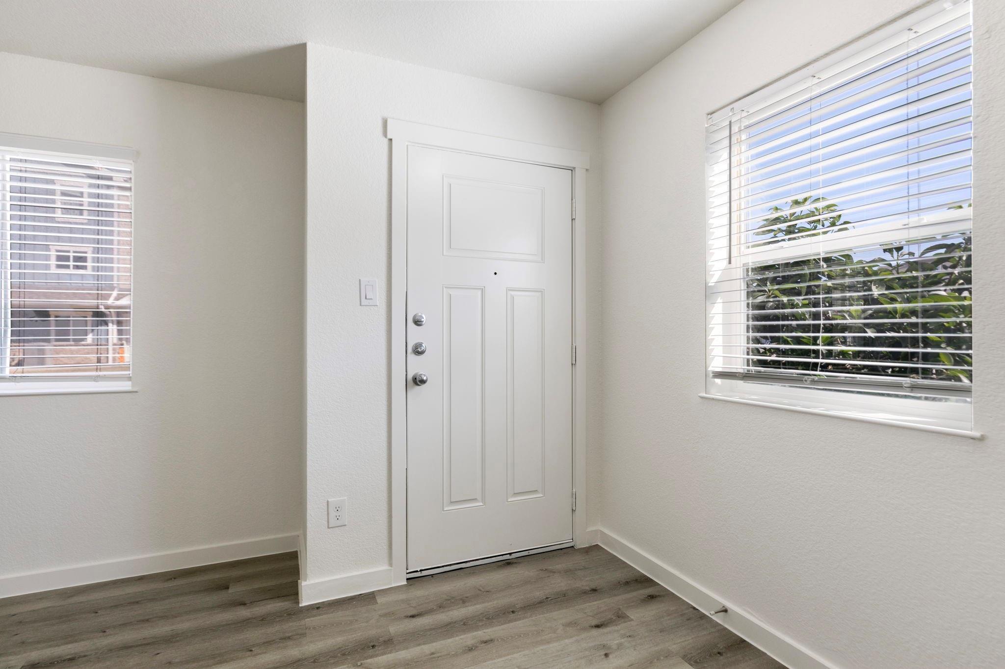 21155 Gosling Road 11c Property Photo 5