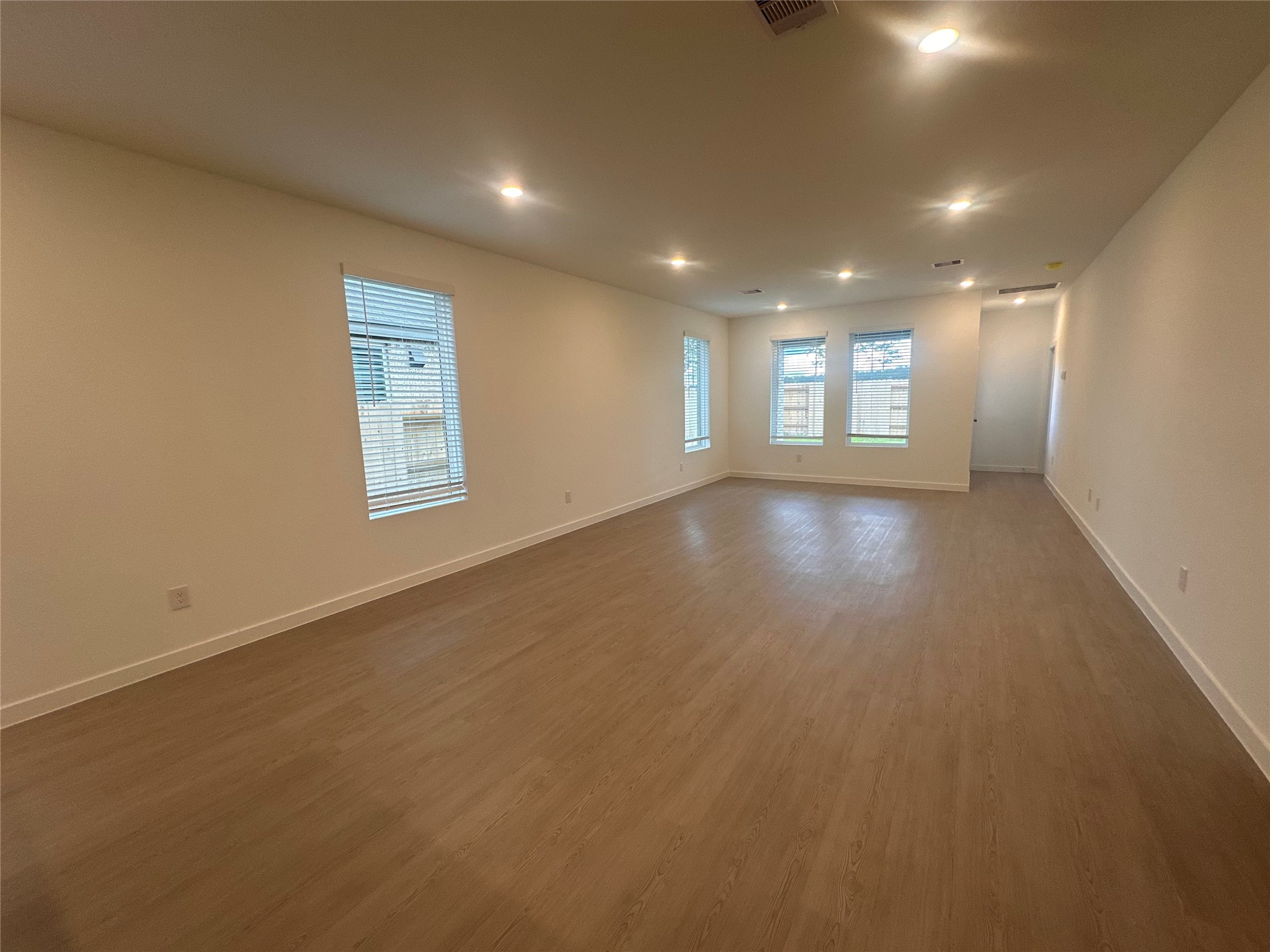 16545 Timberwolf Trail Property Photo 8