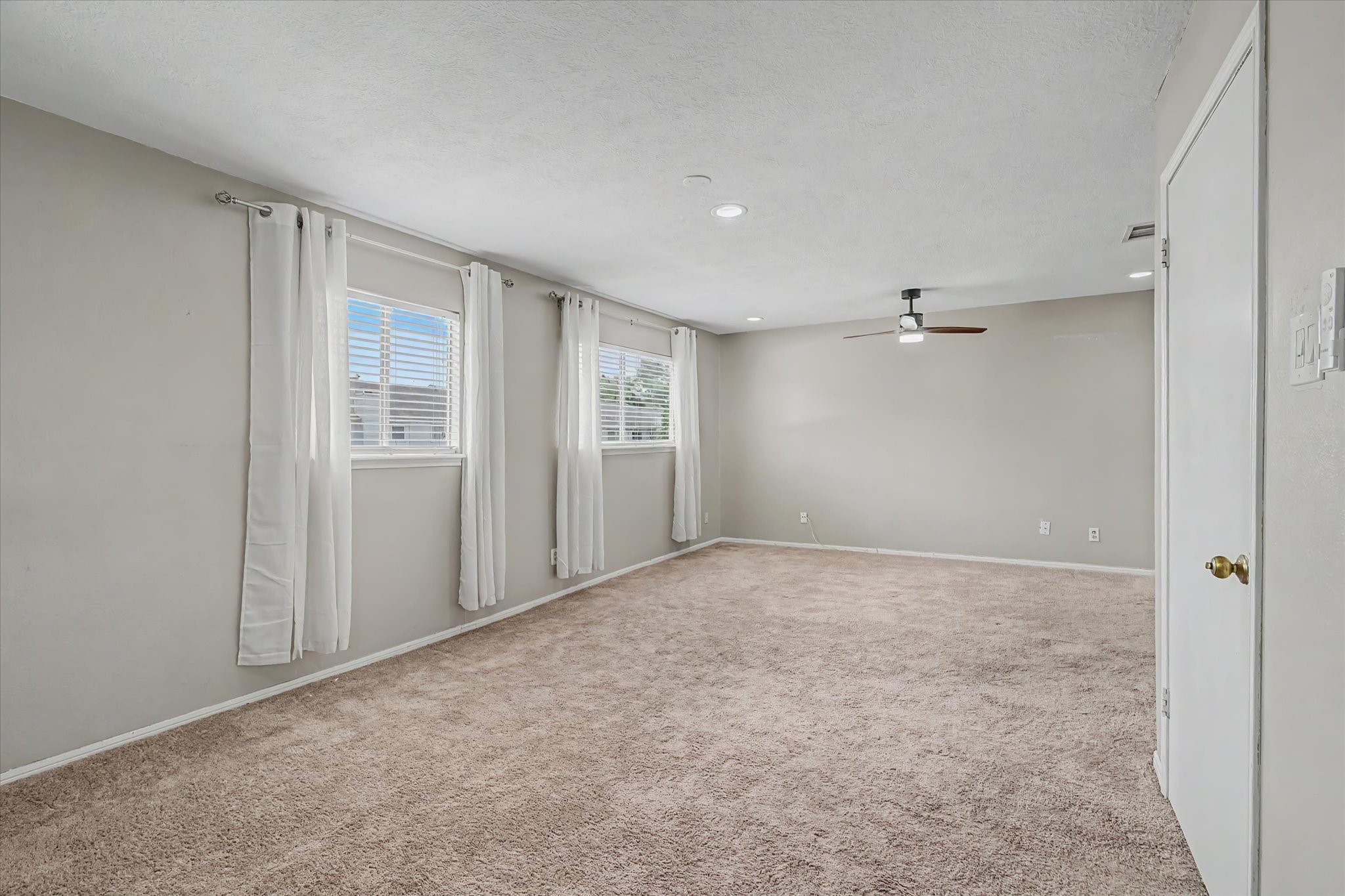 794 Thicket Lane Property Photo 23