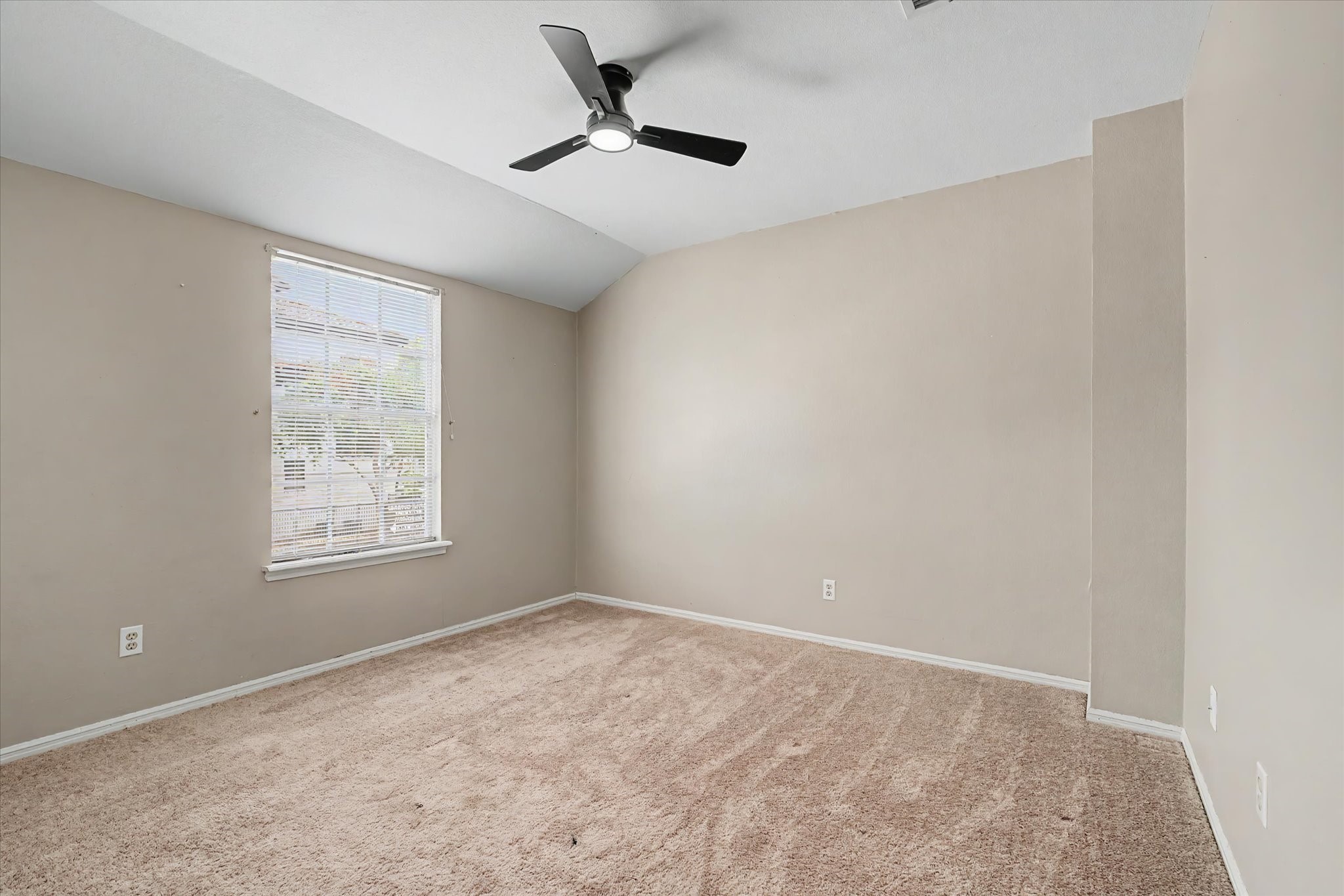 794 Thicket Lane Property Photo 32