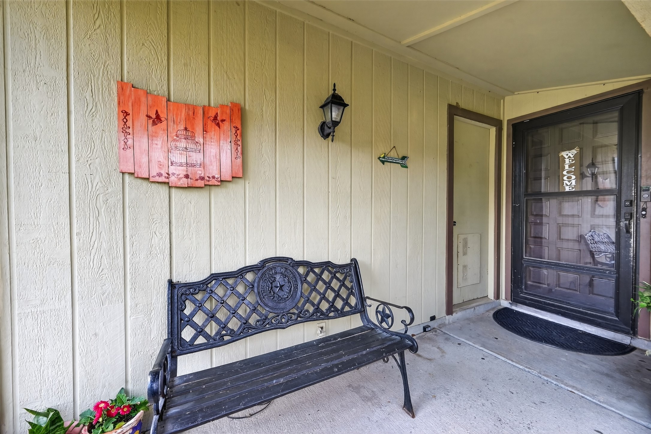 3914 Coltwood Drive Property Photo 4