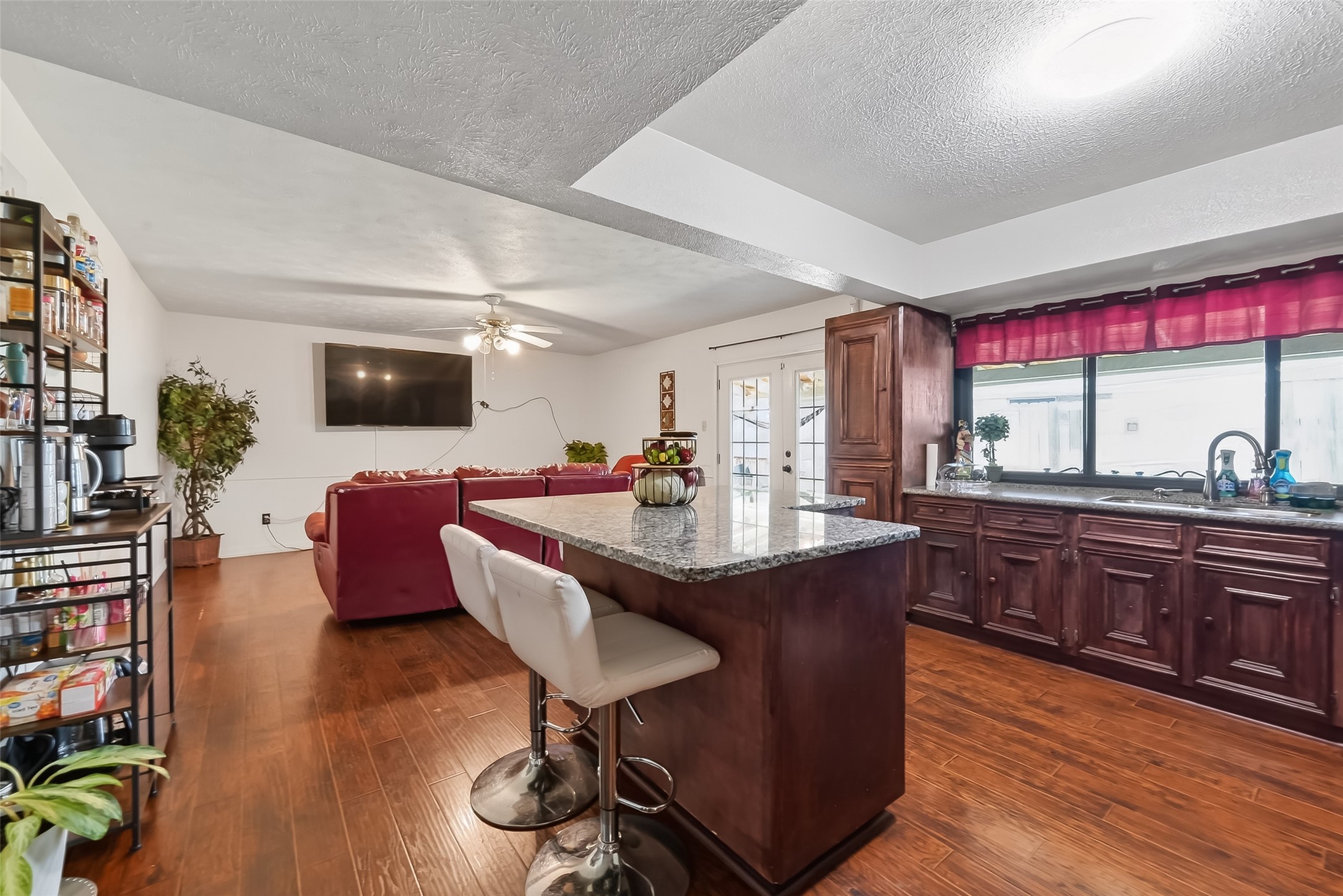3914 Coltwood Drive Property Photo 13