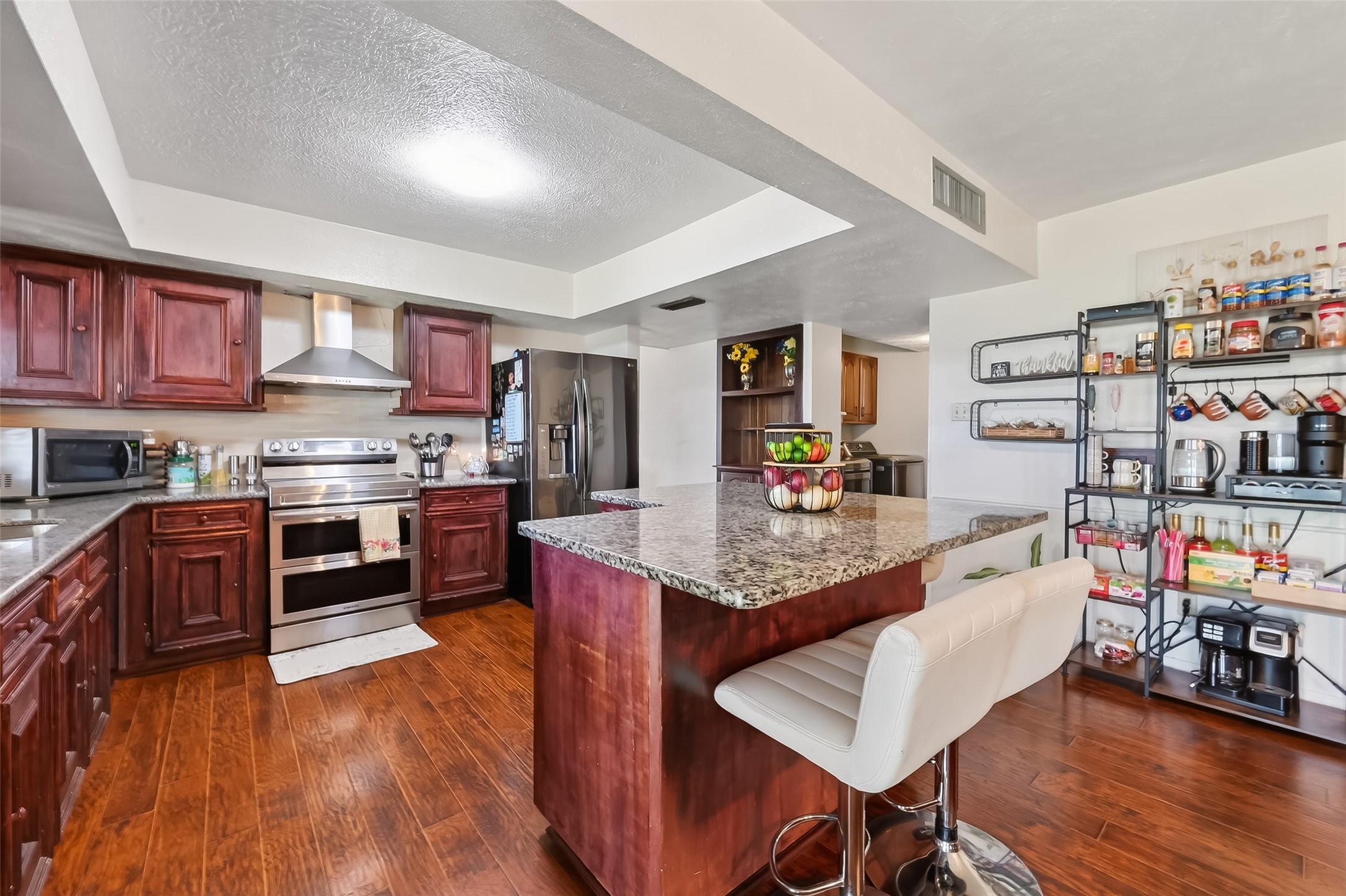 3914 Coltwood Drive Property Photo 14