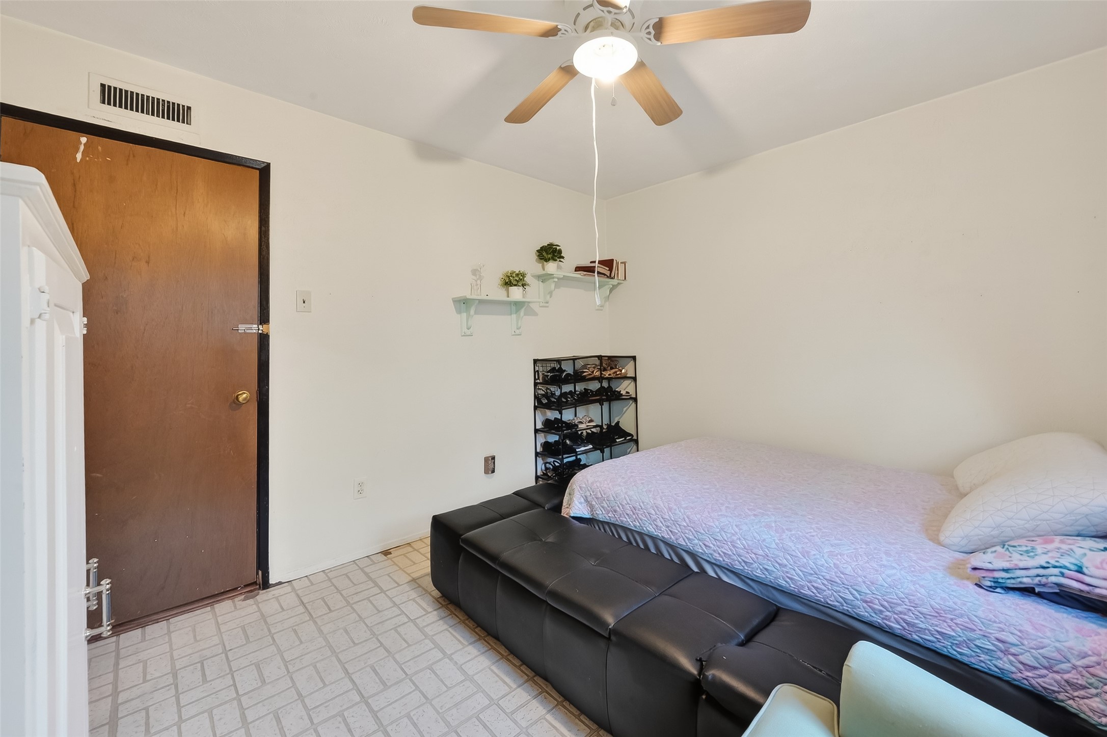 3914 Coltwood Drive Property Photo 25
