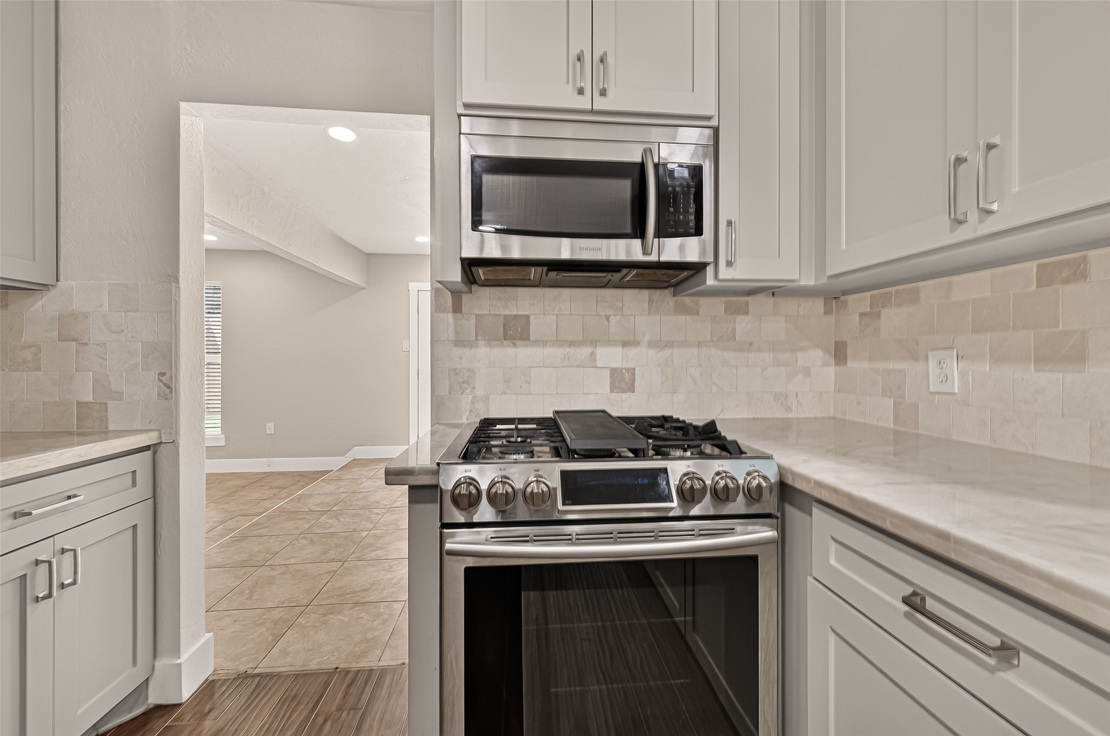 4012 Chile Drive Property Photo 22