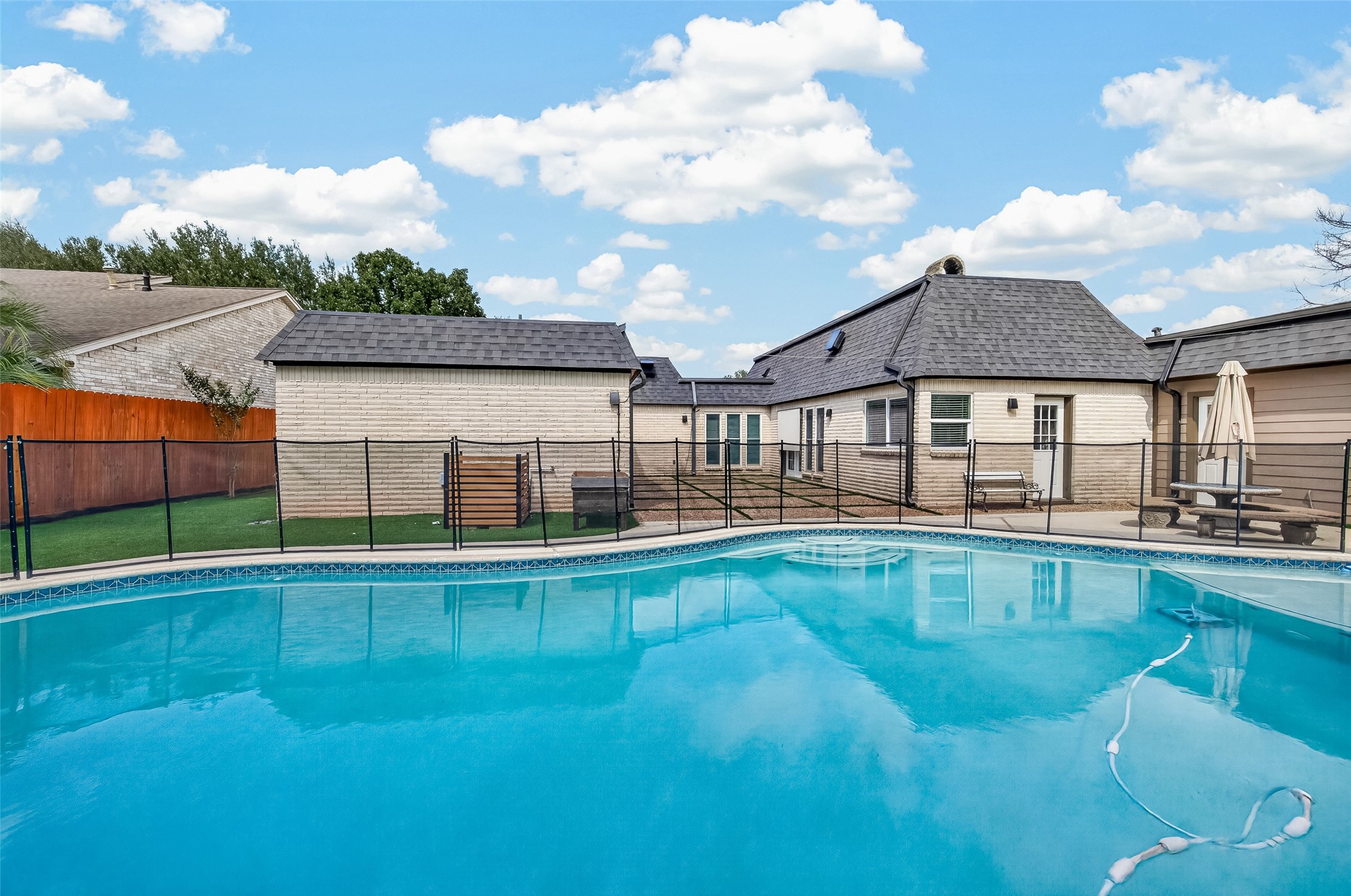 4012 Chile Drive Property Photo 41