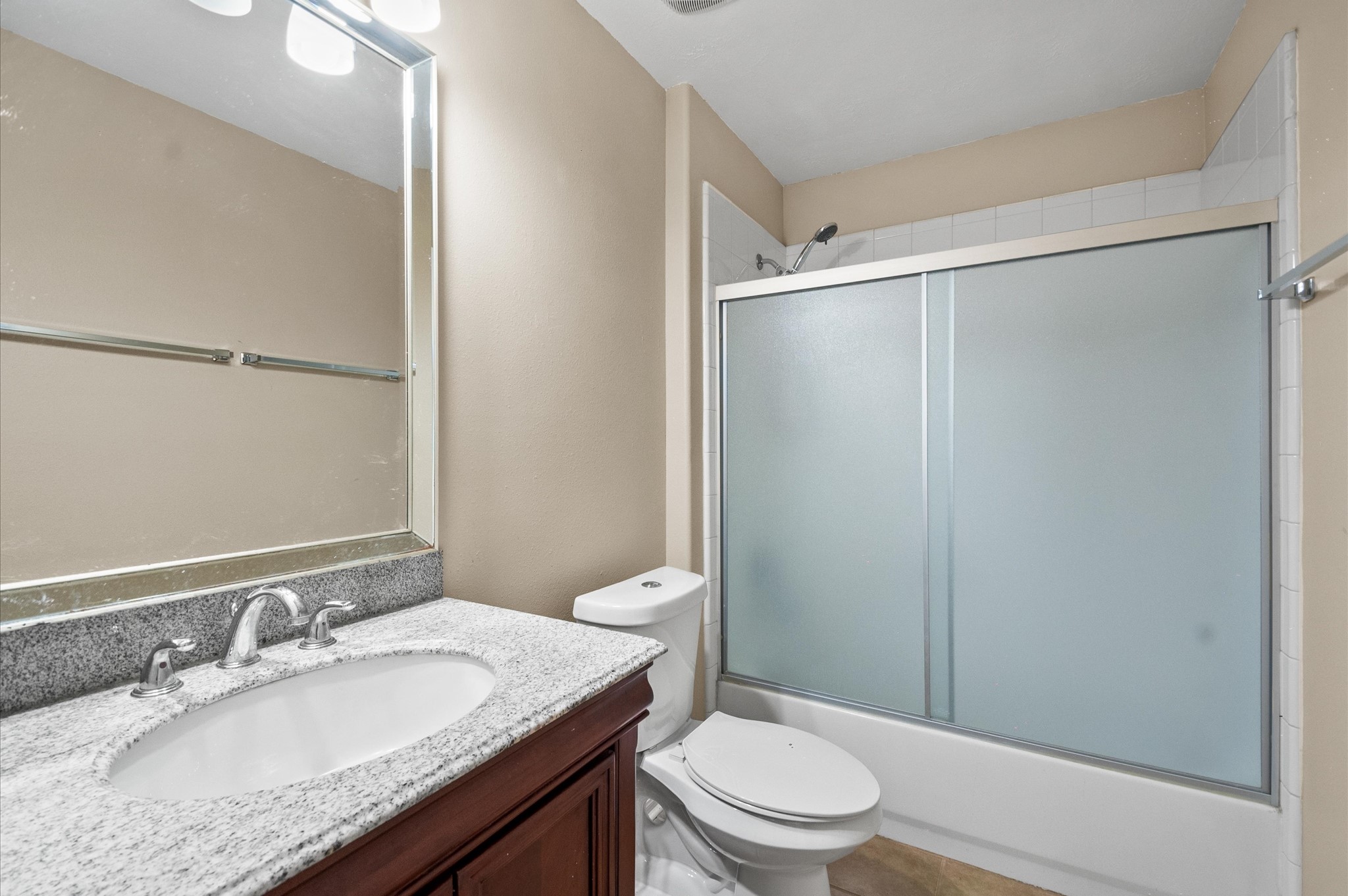 13723 Anwar Drive Property Photo 23